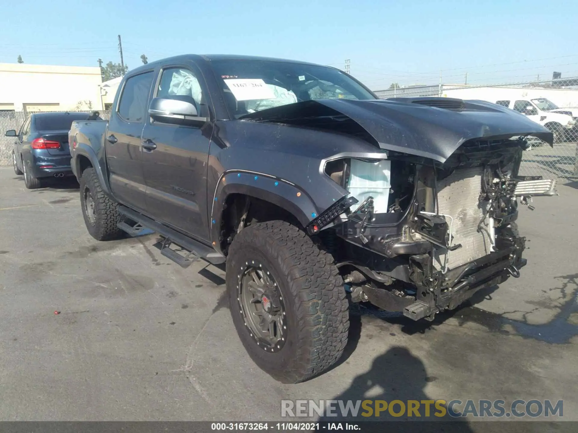 1 fotografías del automóvil dañado 3TMCZ5AN2LM296683 TOYOTA TACOMA 4WD 2020