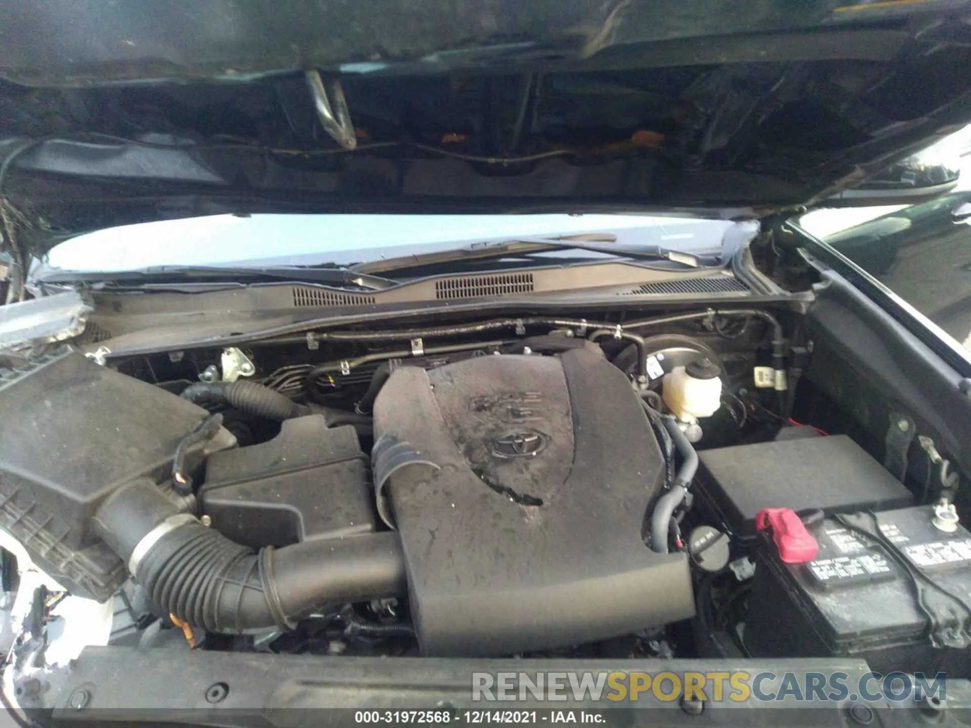 10 fotografías del automóvil dañado 3TMCZ5AN2LM301199 TOYOTA TACOMA 4WD 2020