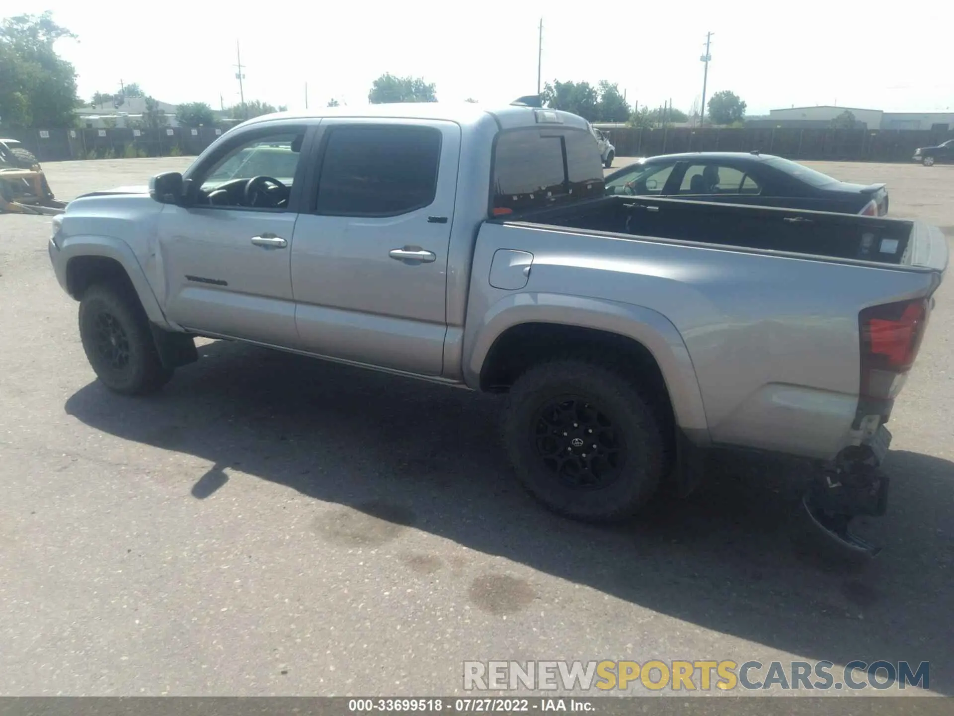 3 fotografías del automóvil dañado 3TMCZ5AN3LM367275 TOYOTA TACOMA 4WD 2020