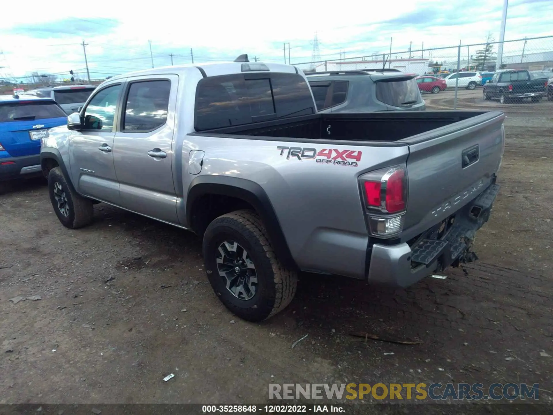 3 fotografías del automóvil dañado 3TMCZ5AN4LM329537 TOYOTA TACOMA 4WD 2020