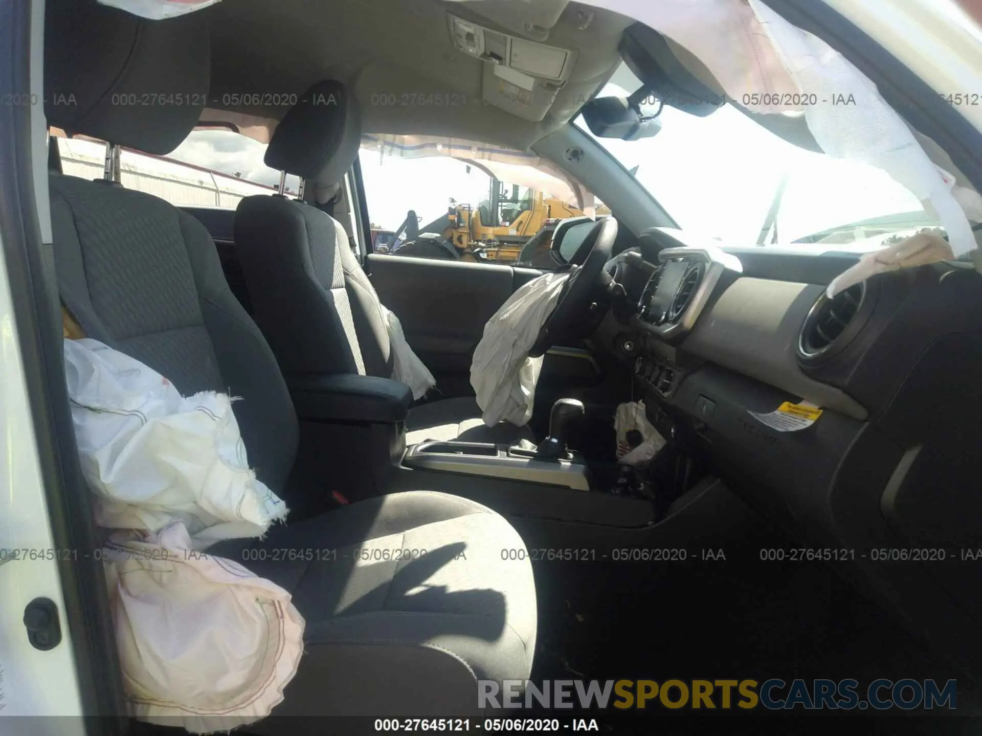 5 fotografías del automóvil dañado 3TMCZ5AN4LM339596 TOYOTA TACOMA 4WD 2020