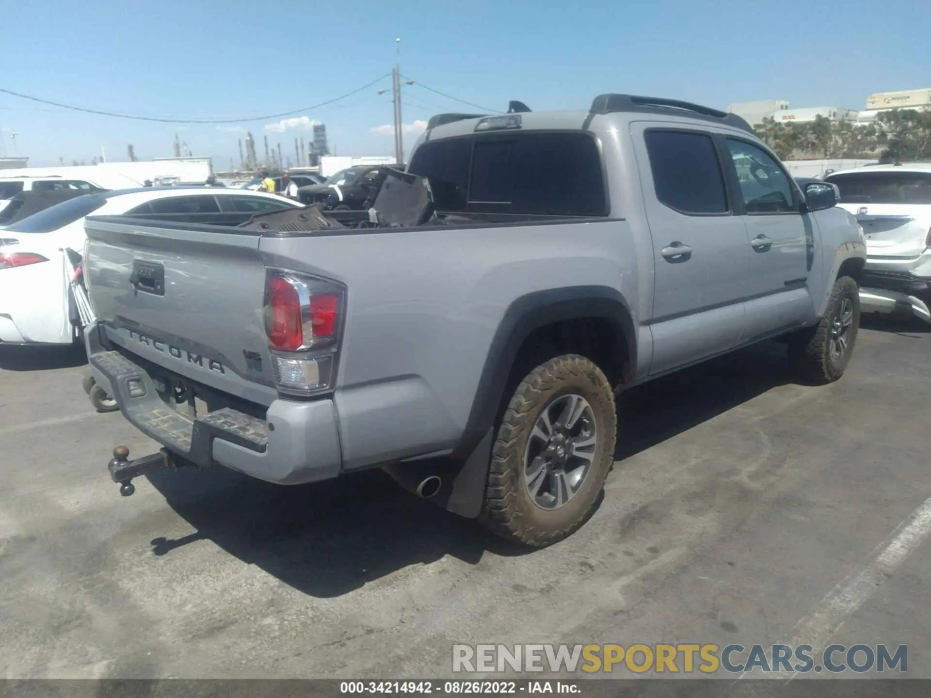 4 fotografías del automóvil dañado 3TMCZ5AN5LM313217 TOYOTA TACOMA 4WD 2020