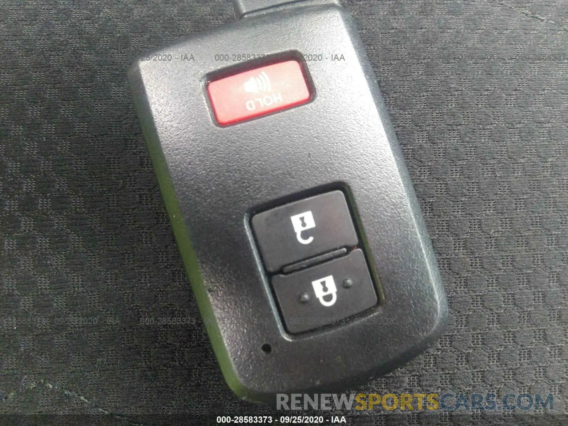 11 fotografías del automóvil dañado 3TMCZ5AN7LM324316 TOYOTA TACOMA 4WD 2020