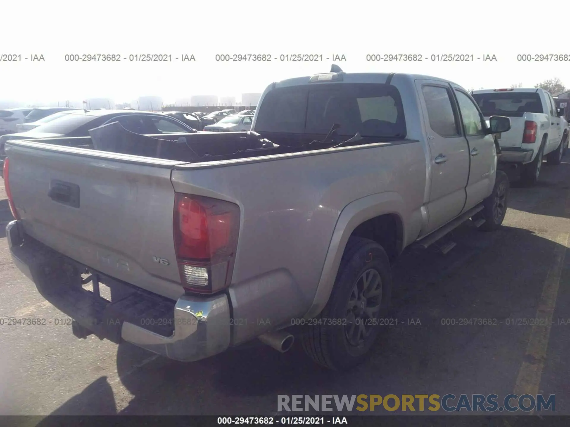 4 fotografías del automóvil dañado 3TMDZ5BN2LM082960 TOYOTA TACOMA 4WD 2020