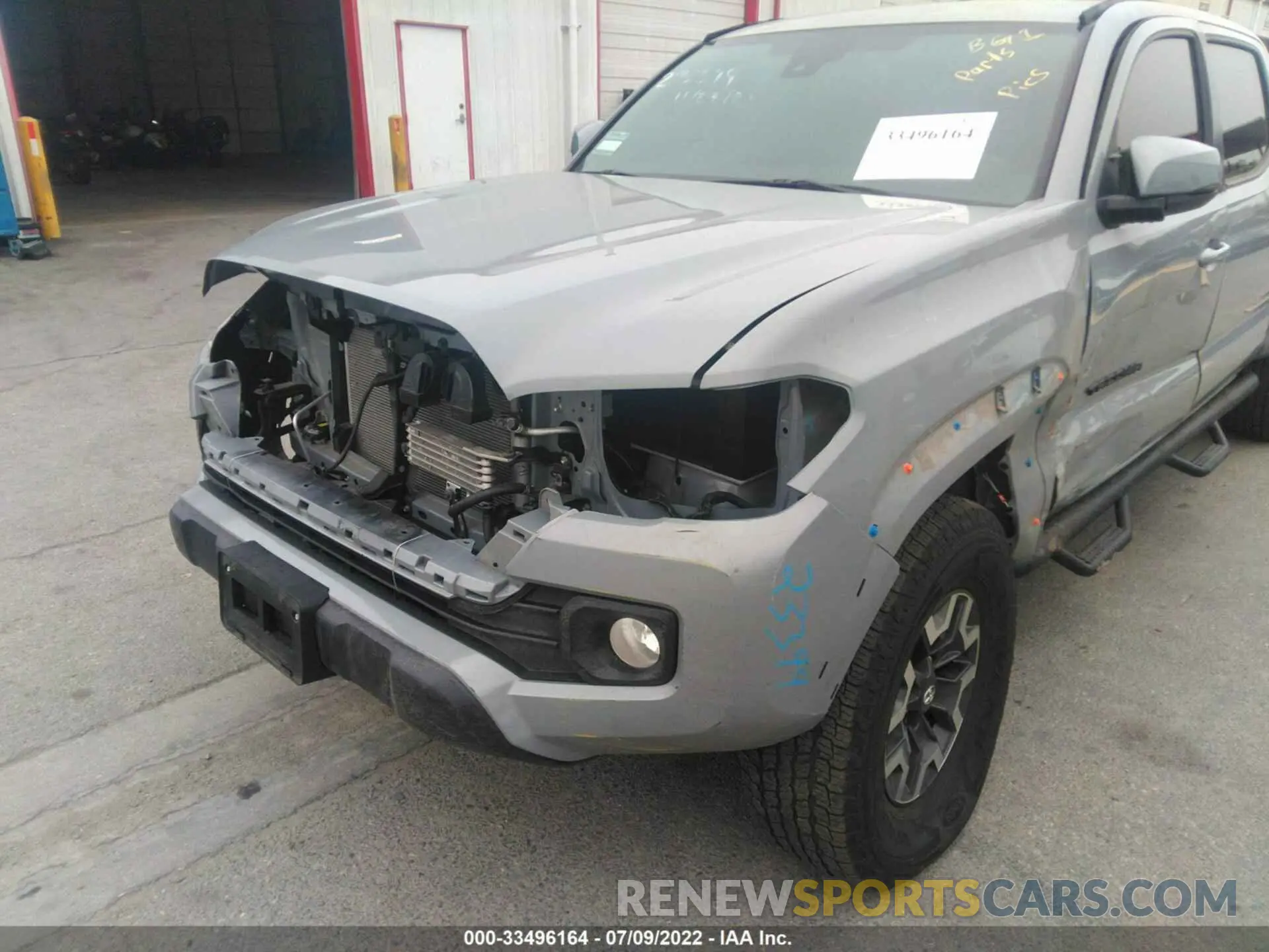 6 fotografías del automóvil dañado 3TMDZ5BN7LM089869 TOYOTA TACOMA 4WD 2020