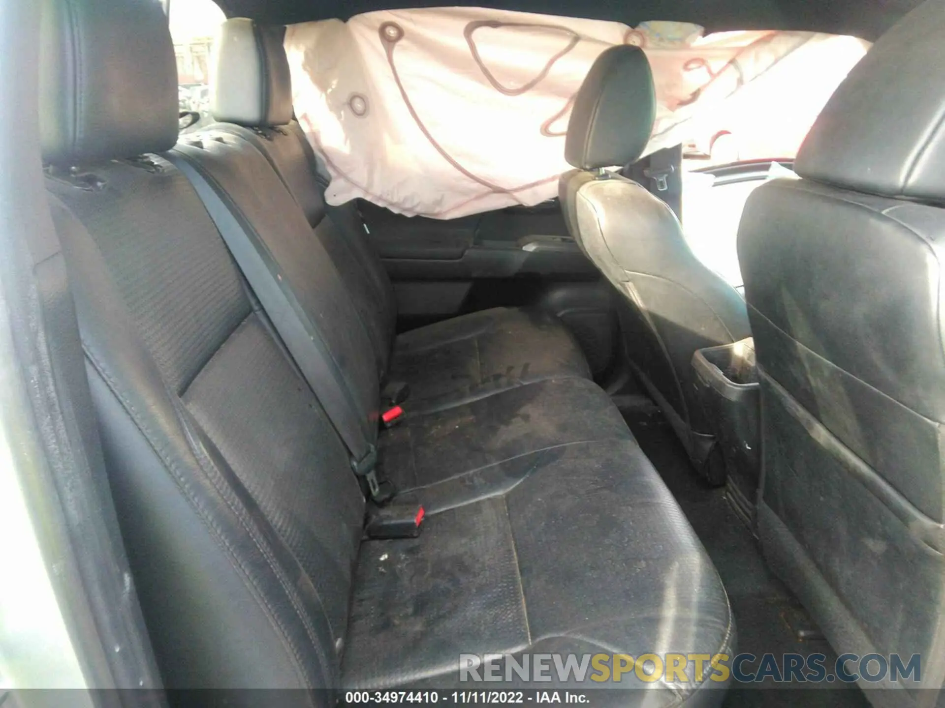 8 fotografías del automóvil dañado 3TMDZ5BN7LM092531 TOYOTA TACOMA 4WD 2020