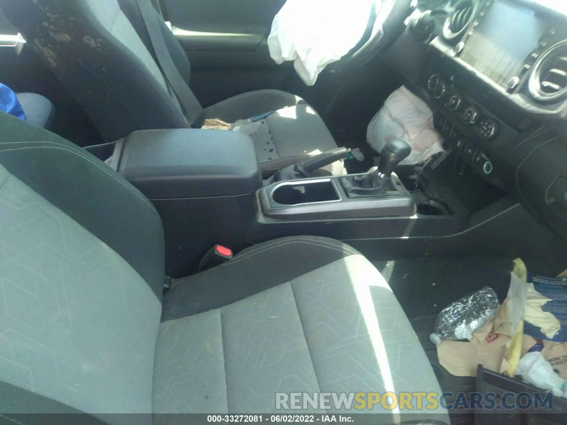5 fotografías del automóvil dañado 3TYCZ5AN5LT004531 TOYOTA TACOMA 4WD 2020