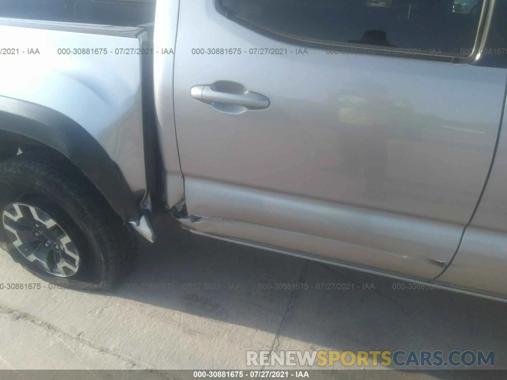 6 fotografías del automóvil dañado 5TFCZ5AN5LX231336 TOYOTA TACOMA 4WD 2020