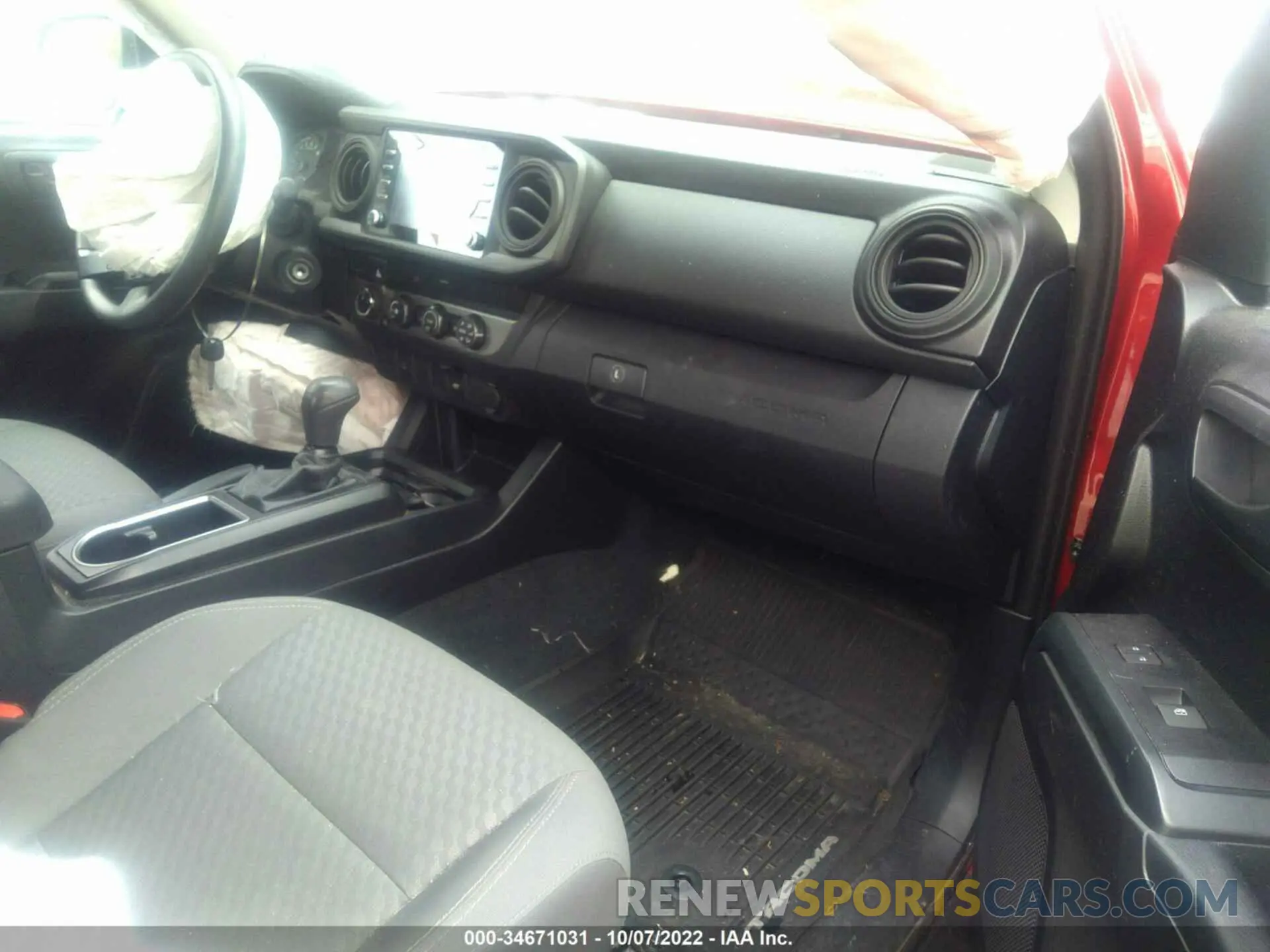 5 fotografías del automóvil dañado 5TFSX5EN8LX072243 TOYOTA TACOMA 4WD 2020