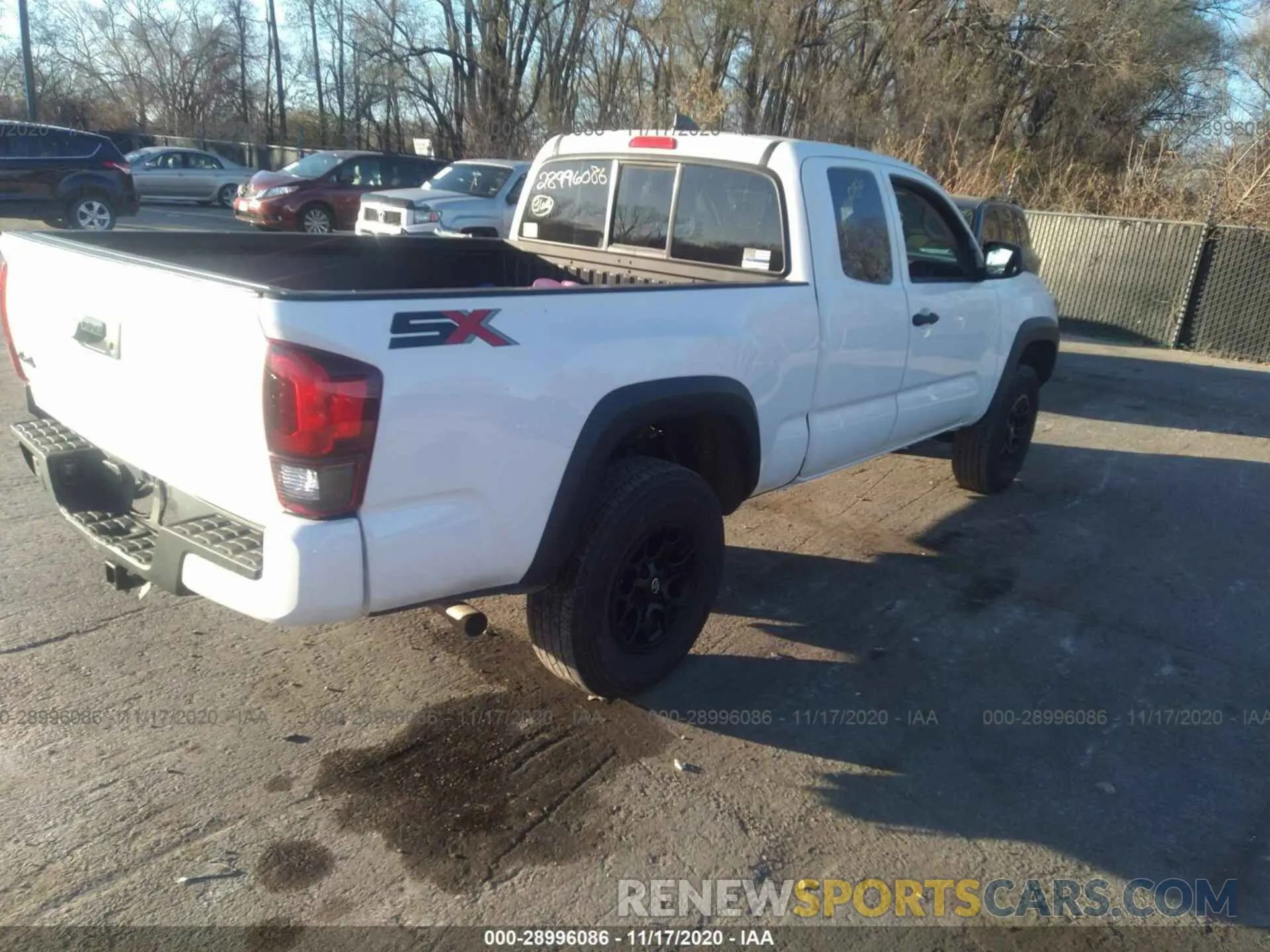 4 fotografías del automóvil dañado 5TFSZ5AN5LX212393 TOYOTA TACOMA 4WD 2020