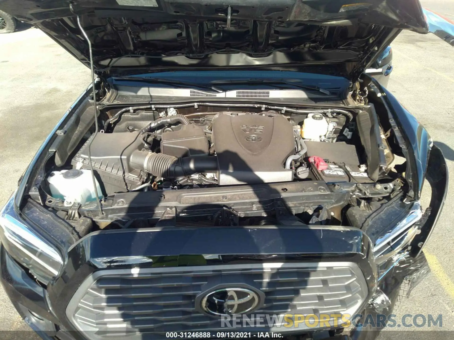 10 fotografías del automóvil dañado 3TMCZ5AN0MM408706 TOYOTA TACOMA 4WD 2021