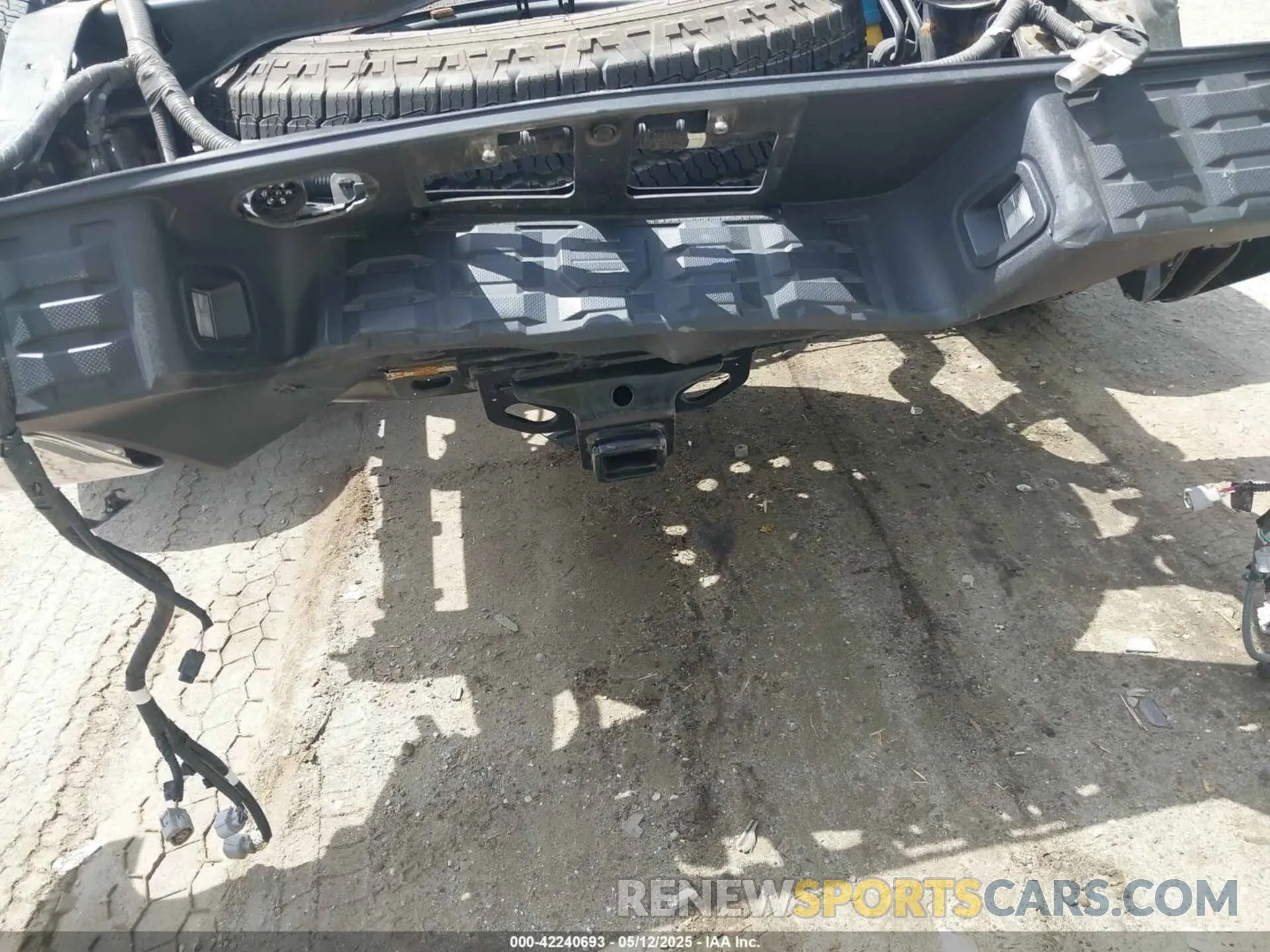 19 fotografías del automóvil dañado 3TMCZ5AN0MM417261 TOYOTA TACOMA 4WD 2021
