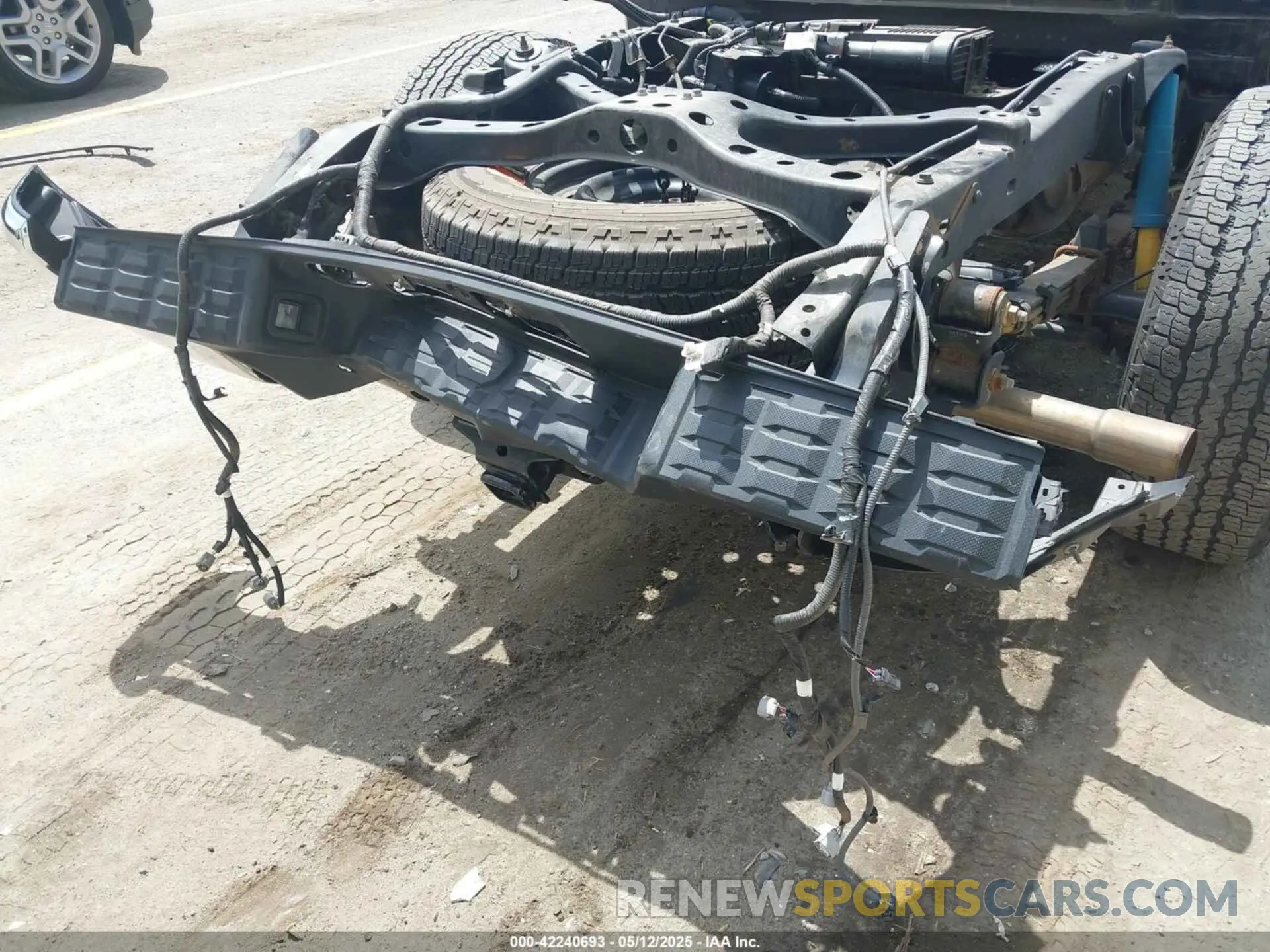 6 fotografías del automóvil dañado 3TMCZ5AN0MM417261 TOYOTA TACOMA 4WD 2021