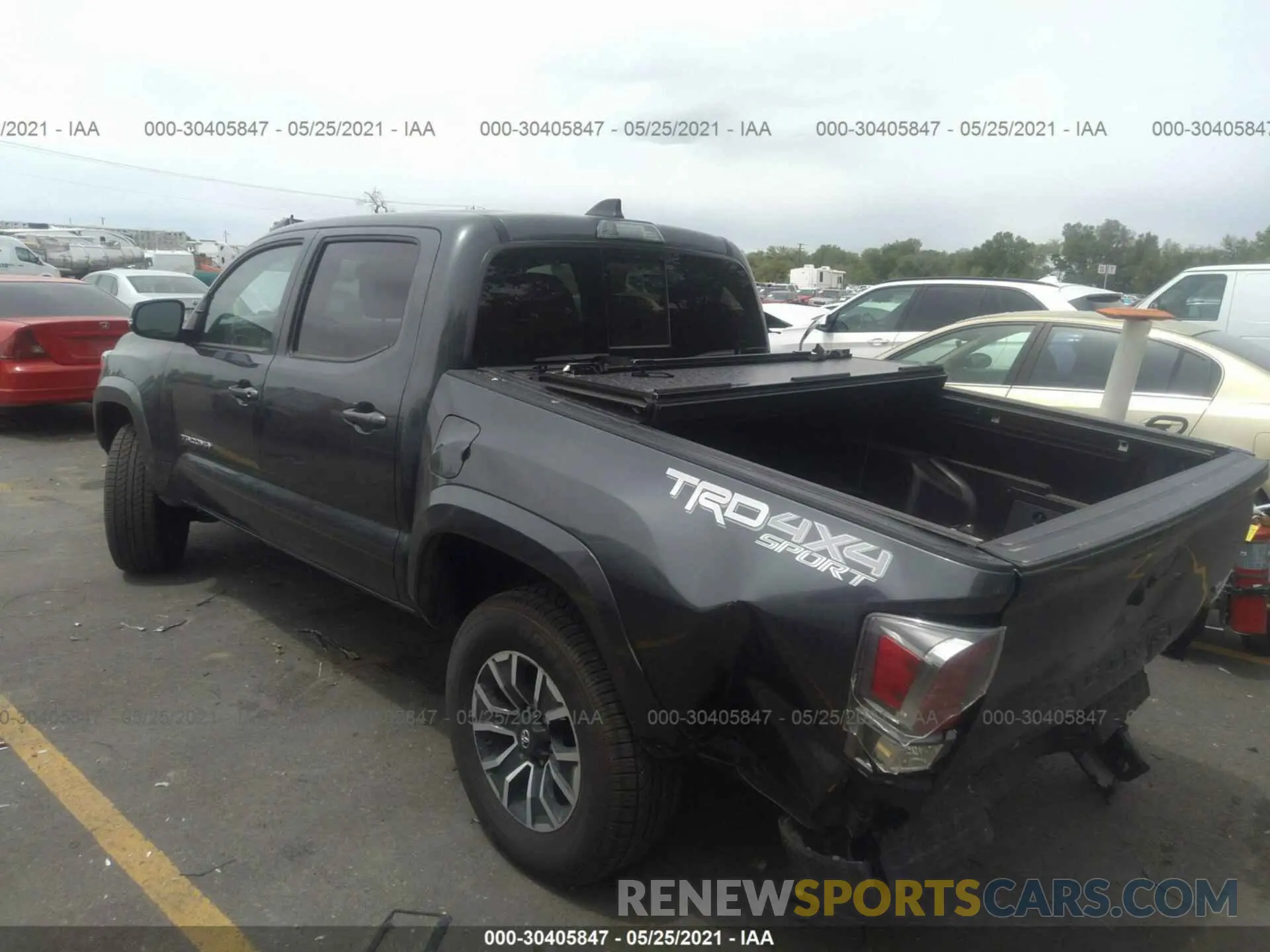 3 fotografías del automóvil dañado 3TMCZ5AN9MM373650 TOYOTA TACOMA 4WD 2021
