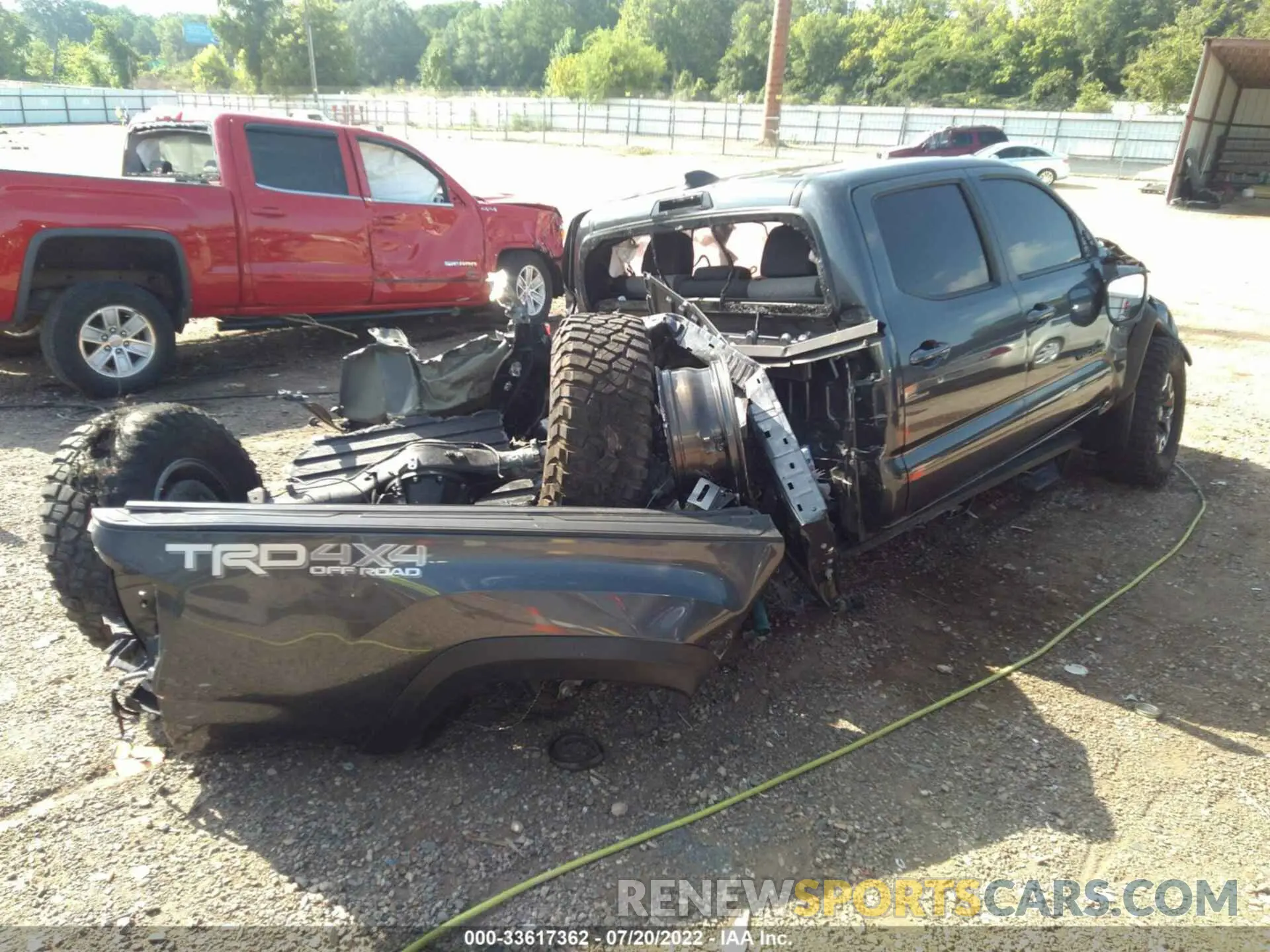 4 fotografías del automóvil dañado 3TMCZ5AN9MM437847 TOYOTA TACOMA 4WD 2021