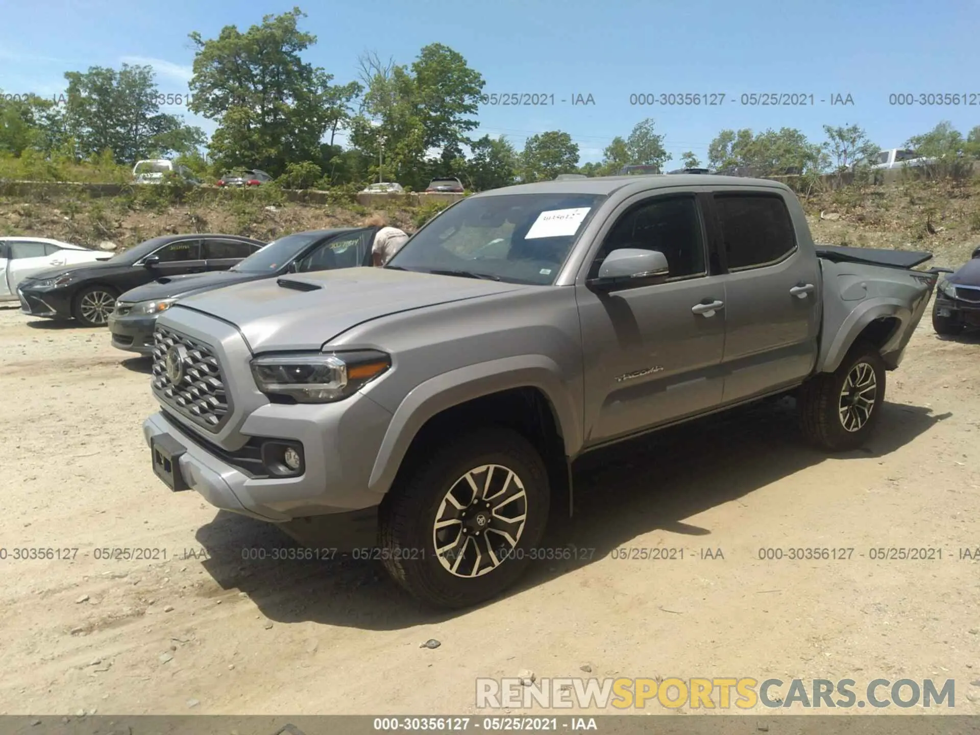 2 fotografías del automóvil dañado 3TMCZ5ANXMM372085 TOYOTA TACOMA 4WD 2021