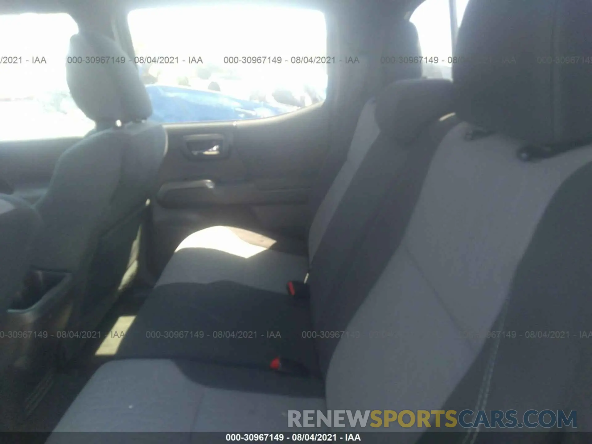 8 fotografías del automóvil dañado 3TMCZ5ANXMM399707 TOYOTA TACOMA 4WD 2021