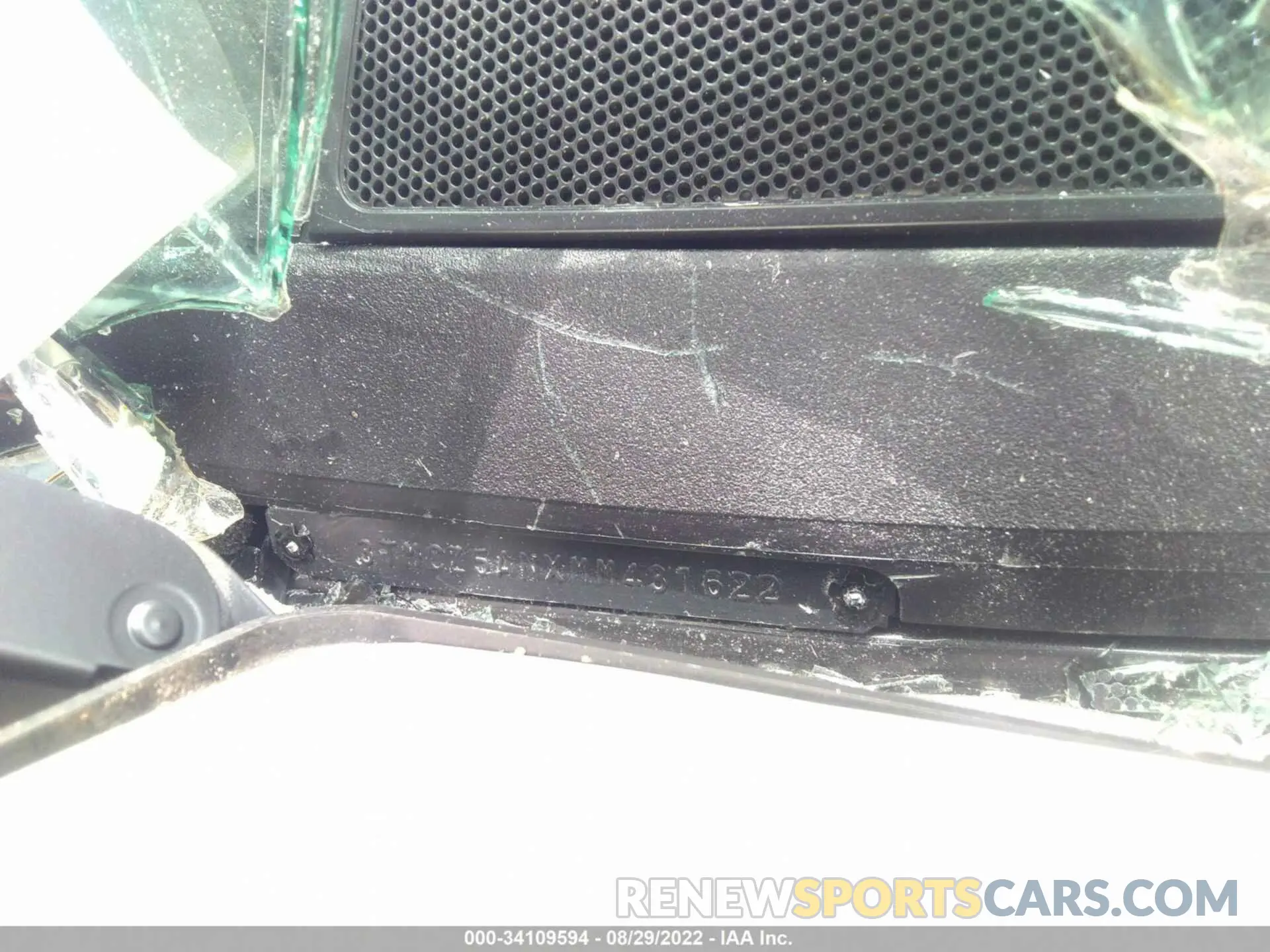 9 fotografías del automóvil dañado 3TMCZ5ANXMM431622 TOYOTA TACOMA 4WD 2021