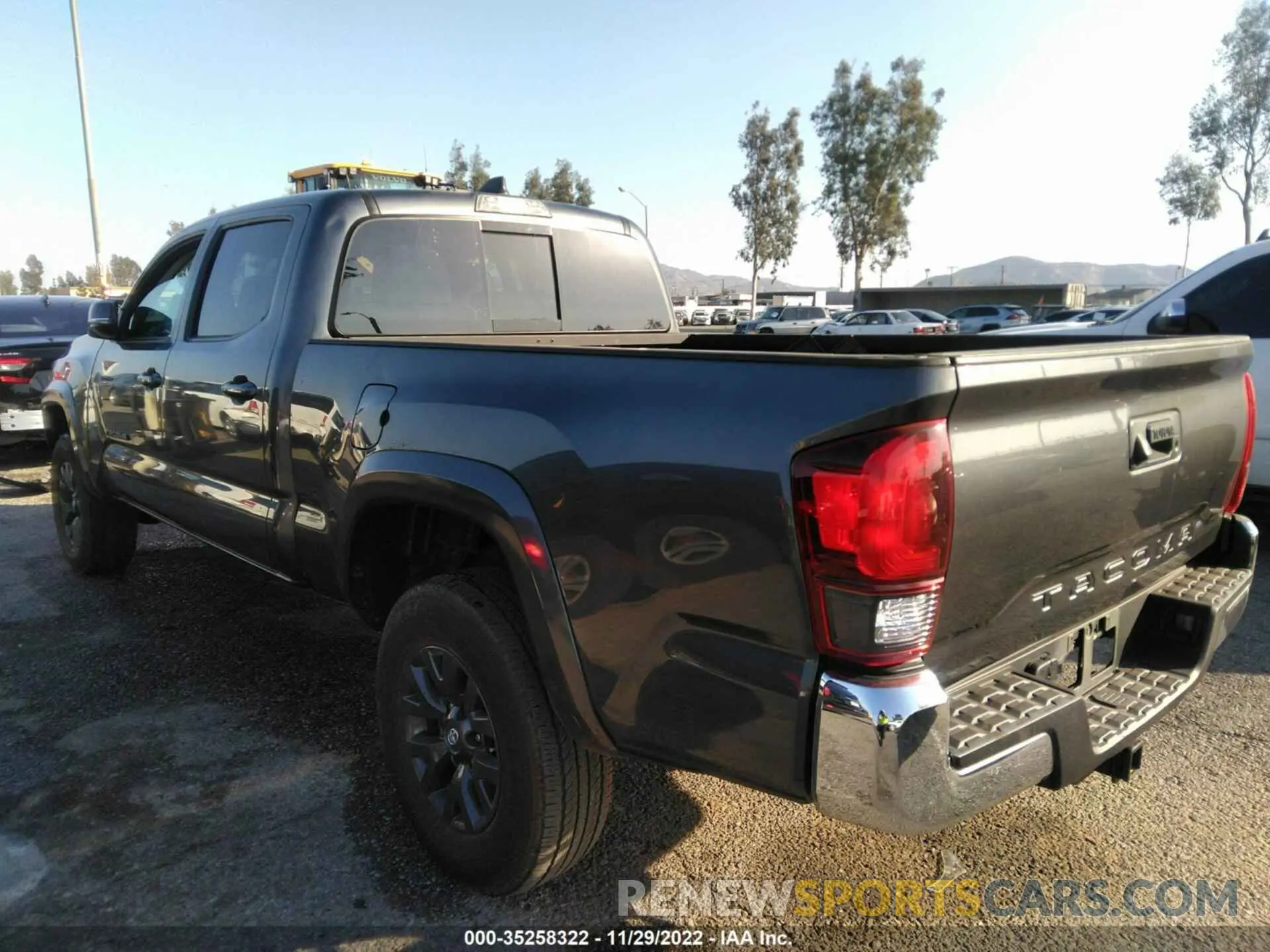 3 fotografías del automóvil dañado 3TMDZ5BN0MM110515 TOYOTA TACOMA 4WD 2021