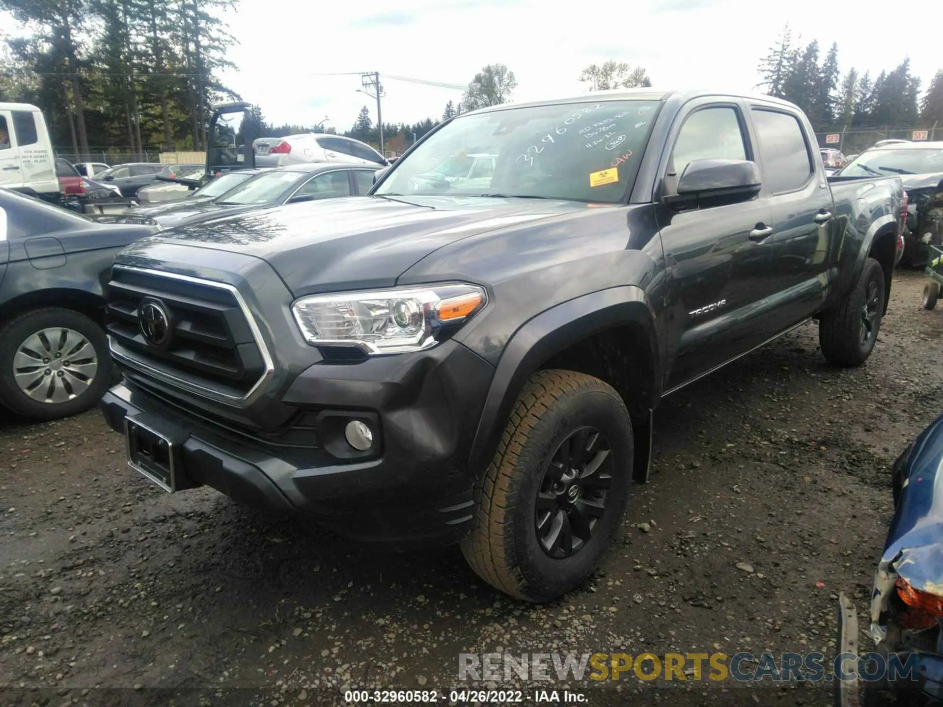 2 fotografías del automóvil dañado 3TMDZ5BNXMM117472 TOYOTA TACOMA 4WD 2021