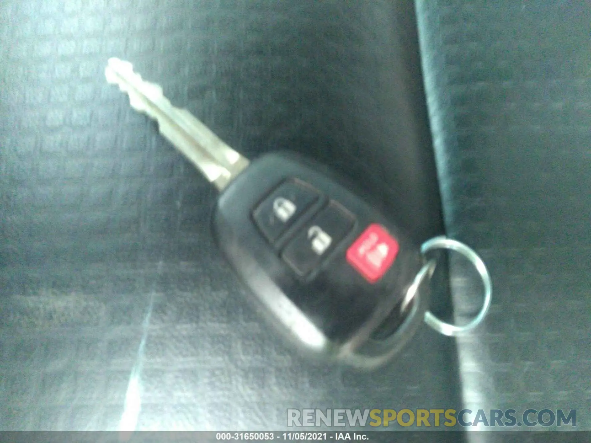 11 fotografías del automóvil dañado 3TYCZ5AN0MT015695 TOYOTA TACOMA 4WD 2021
