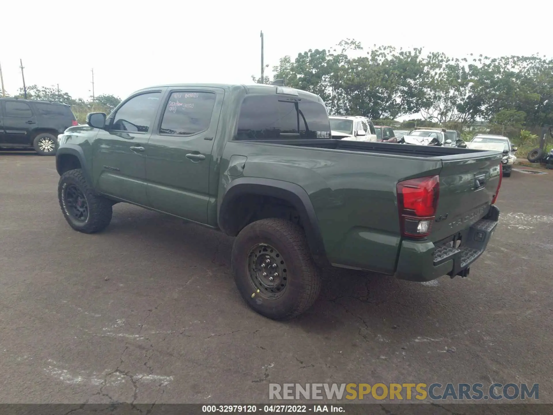 3 fotografías del automóvil dañado 3TYCZ5AN6MT018486 TOYOTA TACOMA 4WD 2021