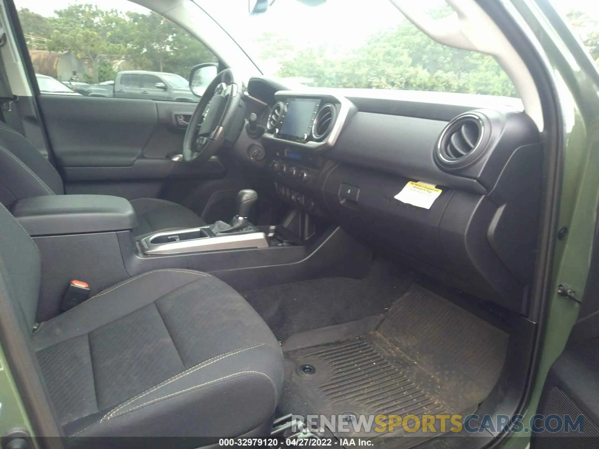 5 fotografías del automóvil dañado 3TYCZ5AN6MT018486 TOYOTA TACOMA 4WD 2021