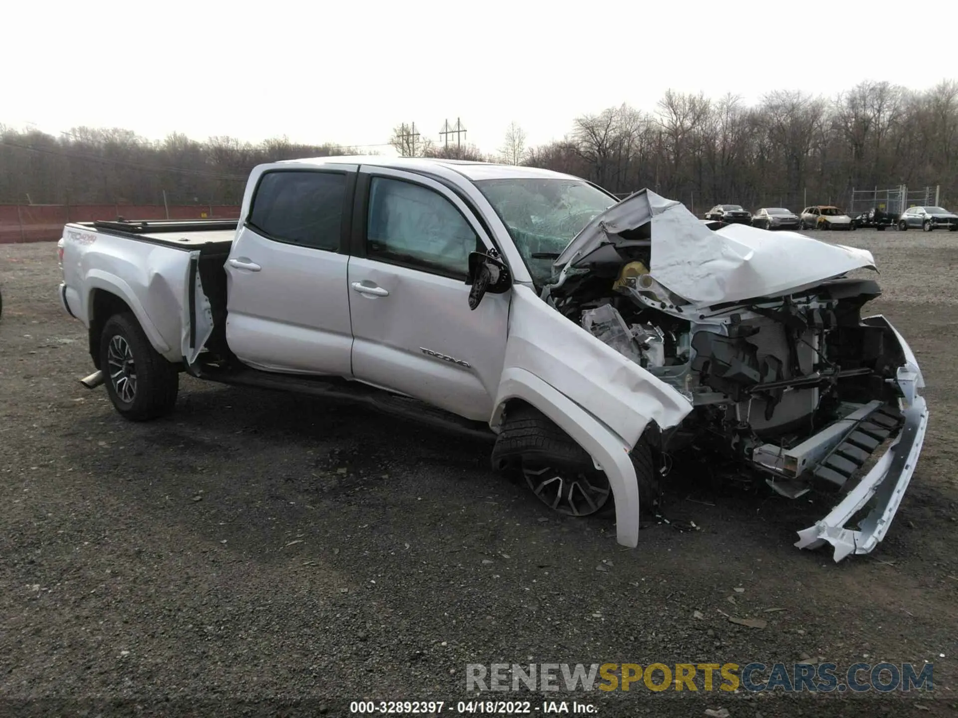 1 fotografías del automóvil dañado 3TYDZ5BN3MT001308 TOYOTA TACOMA 4WD 2021