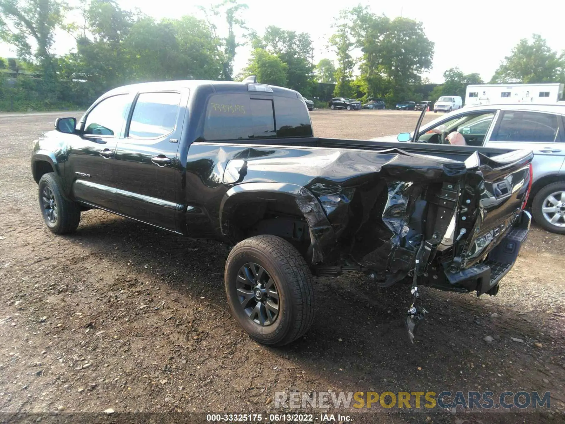 3 fotografías del automóvil dañado 3TYDZ5BN3MT001325 TOYOTA TACOMA 4WD 2021