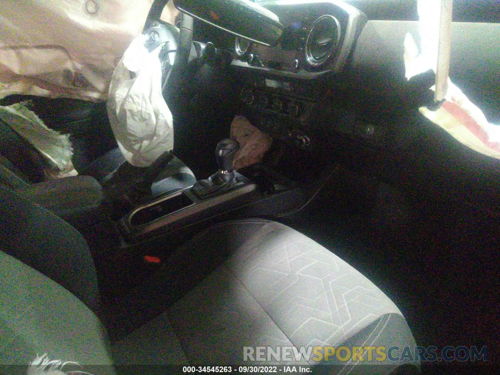 5 fotografías del automóvil dañado 3TYSZ5AN0MT016731 TOYOTA TACOMA 4WD 2021