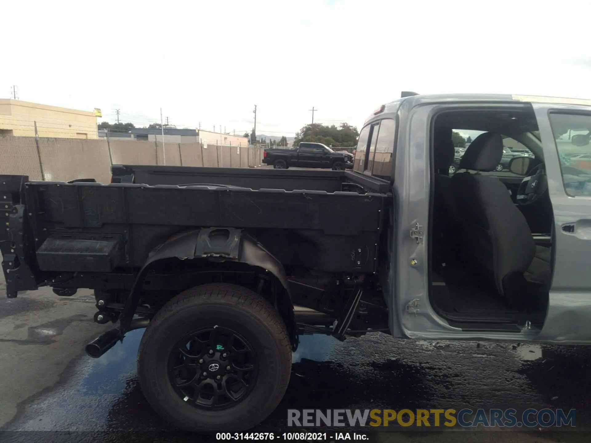 6 fotografías del automóvil dañado 3TYSZ5AN1MT036549 TOYOTA TACOMA 4WD 2021