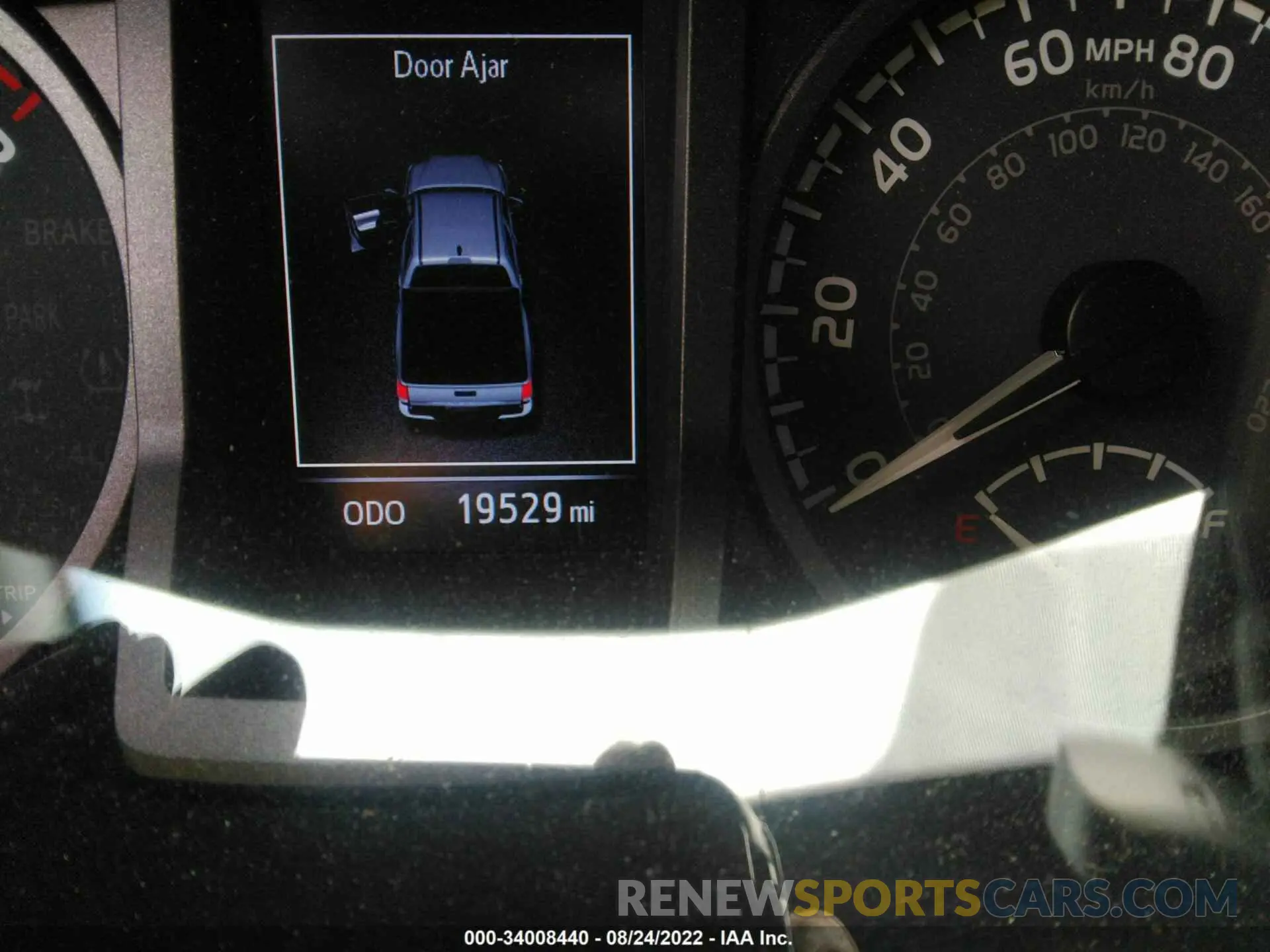 7 fotografías del automóvil dañado 5TFCZ5AN2MX277501 TOYOTA TACOMA 4WD 2021