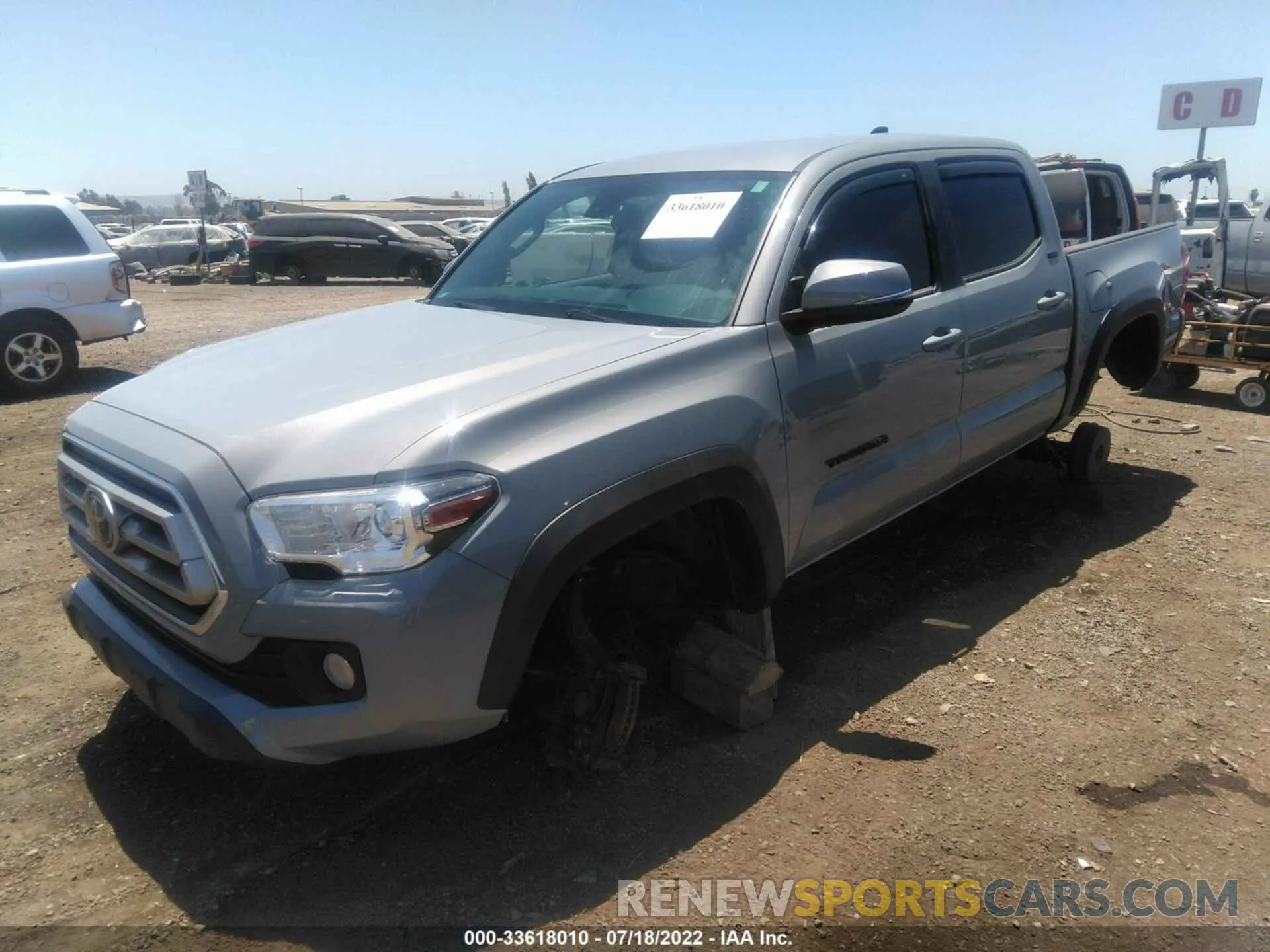 2 fotografías del automóvil dañado 5TFCZ5AN7MX280927 TOYOTA TACOMA 4WD 2021