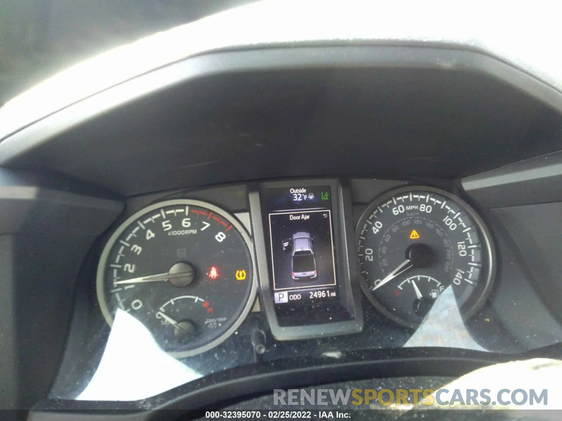 7 fotografías del automóvil dañado 5TFCZ5AN8MX264056 TOYOTA TACOMA 4WD 2021
