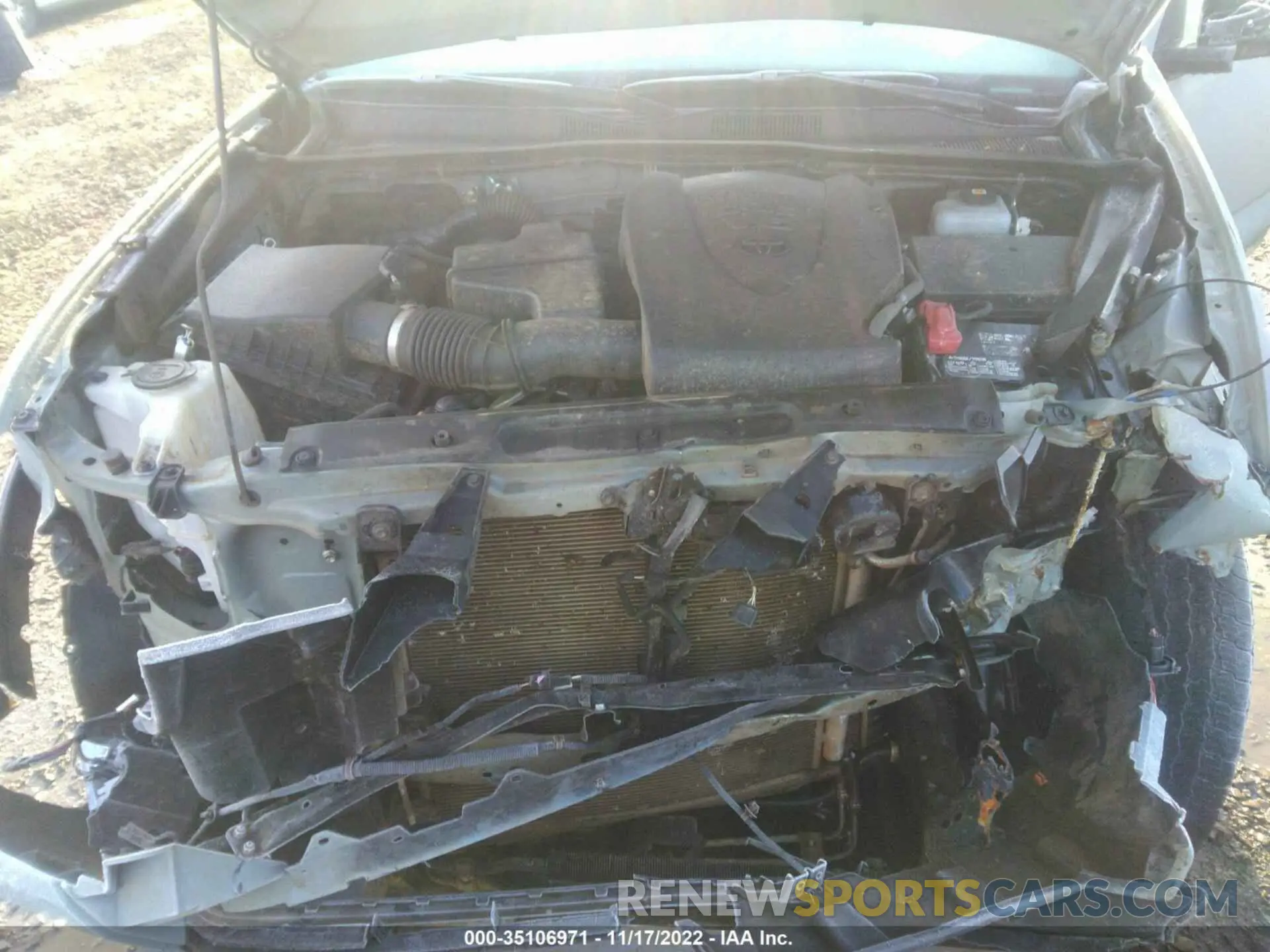 10 fotografías del automóvil dañado 3TMCZ5AN1NM492150 TOYOTA TACOMA 4WD 2022