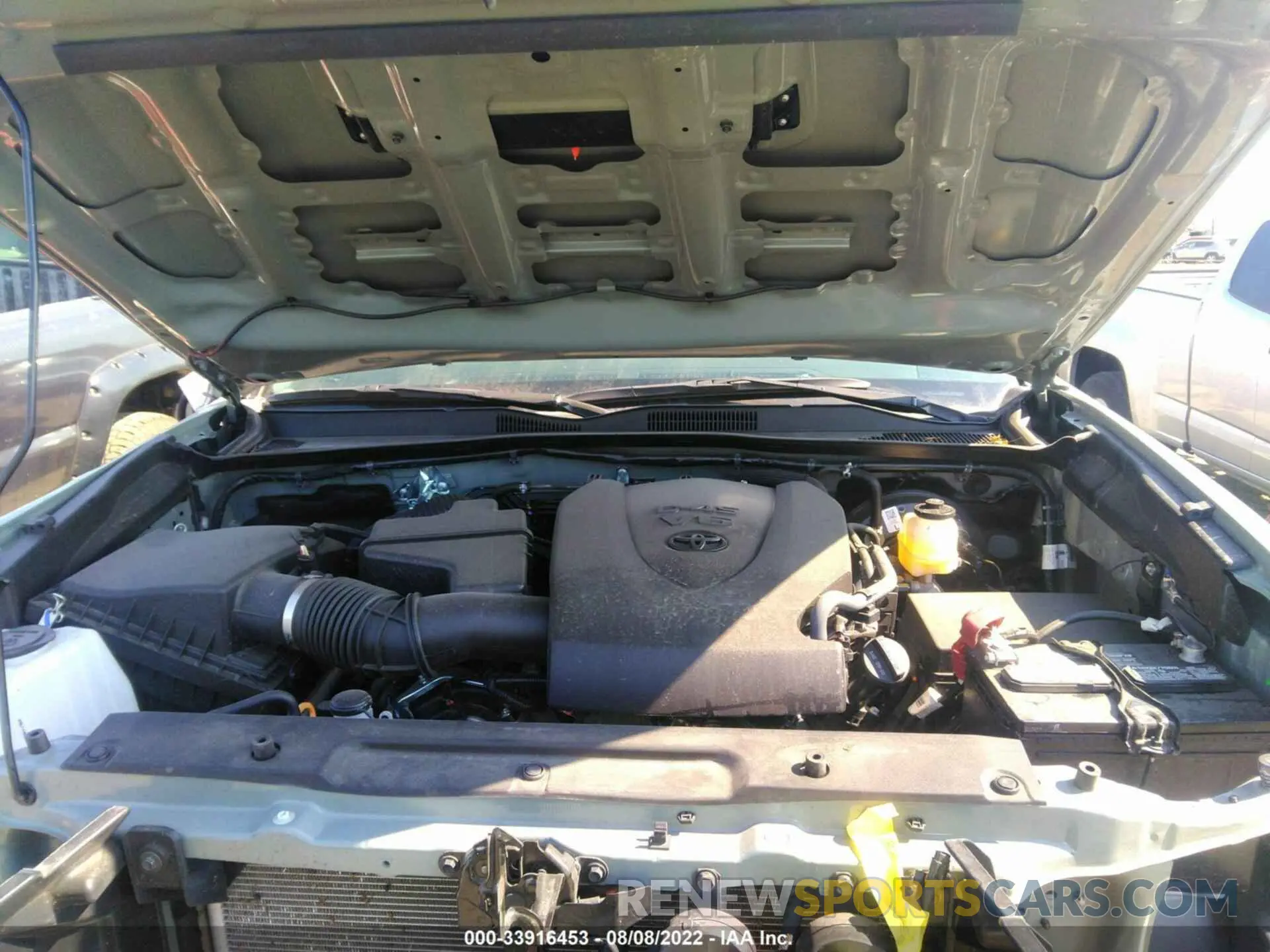 10 fotografías del automóvil dañado 3TMCZ5AN4NM454542 TOYOTA TACOMA 4WD 2022