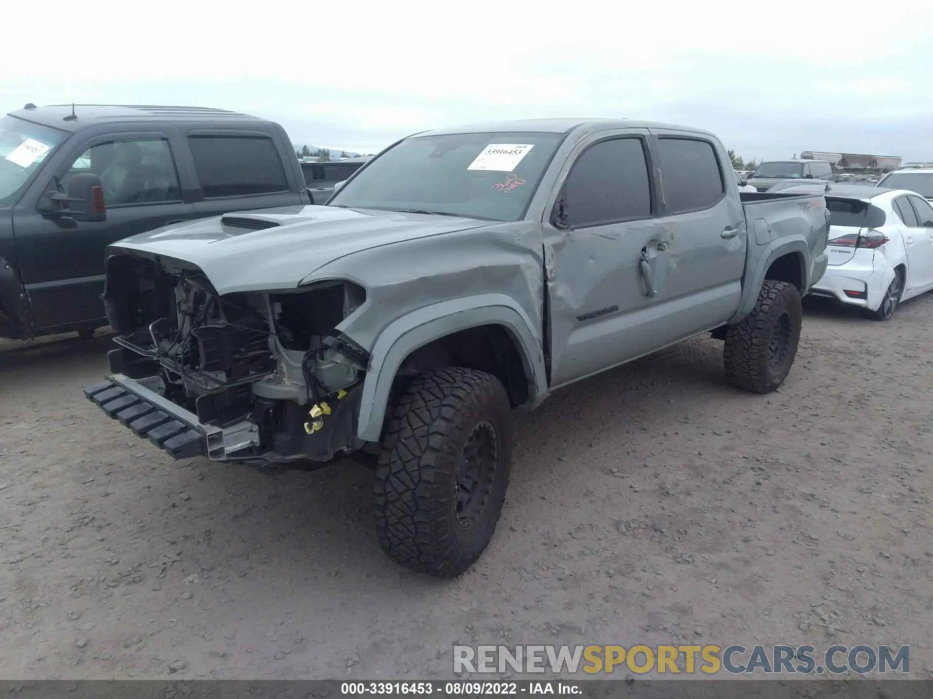 2 fotografías del automóvil dañado 3TMCZ5AN4NM454542 TOYOTA TACOMA 4WD 2022