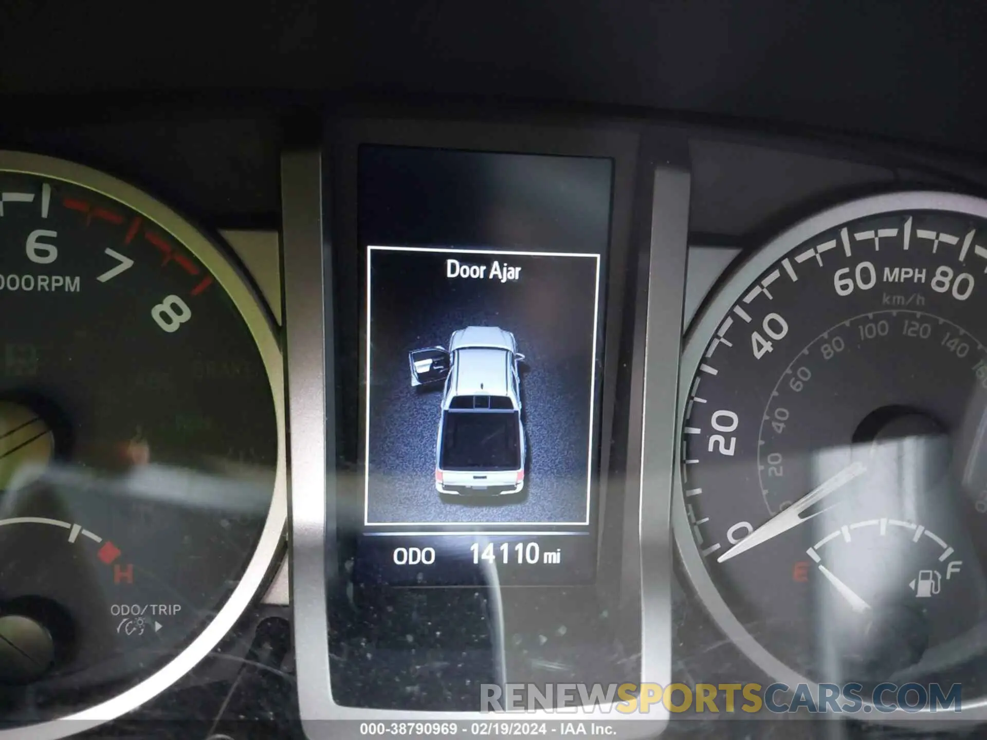 15 fotografías del automóvil dañado 3TMCZ5AN7PM612956 TOYOTA TACOMA 4WD 2023