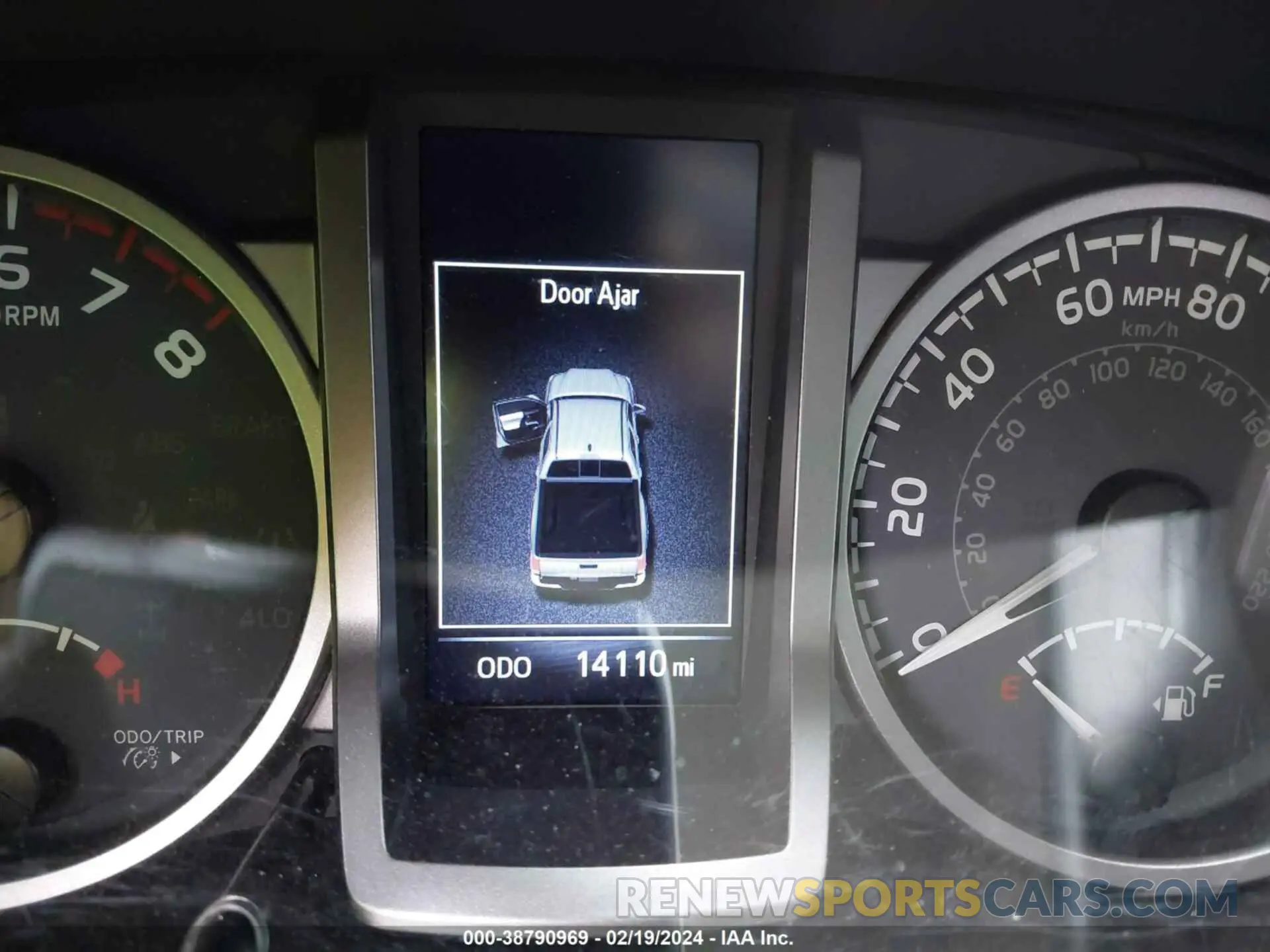 7 fotografías del automóvil dañado 3TMCZ5AN7PM612956 TOYOTA TACOMA 4WD 2023