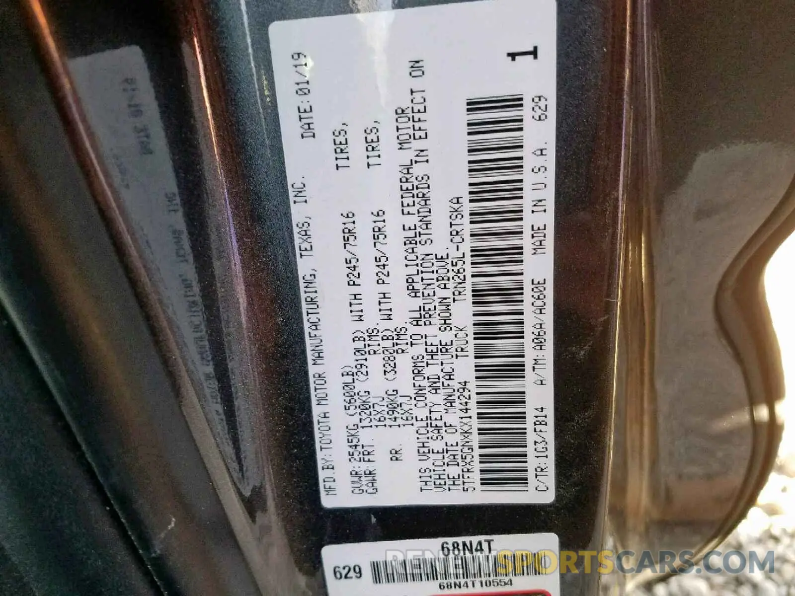 10 fotografías del automóvil dañado 5TFRX5GNXKX144294 TOYOTA TACOMA ACC 2019