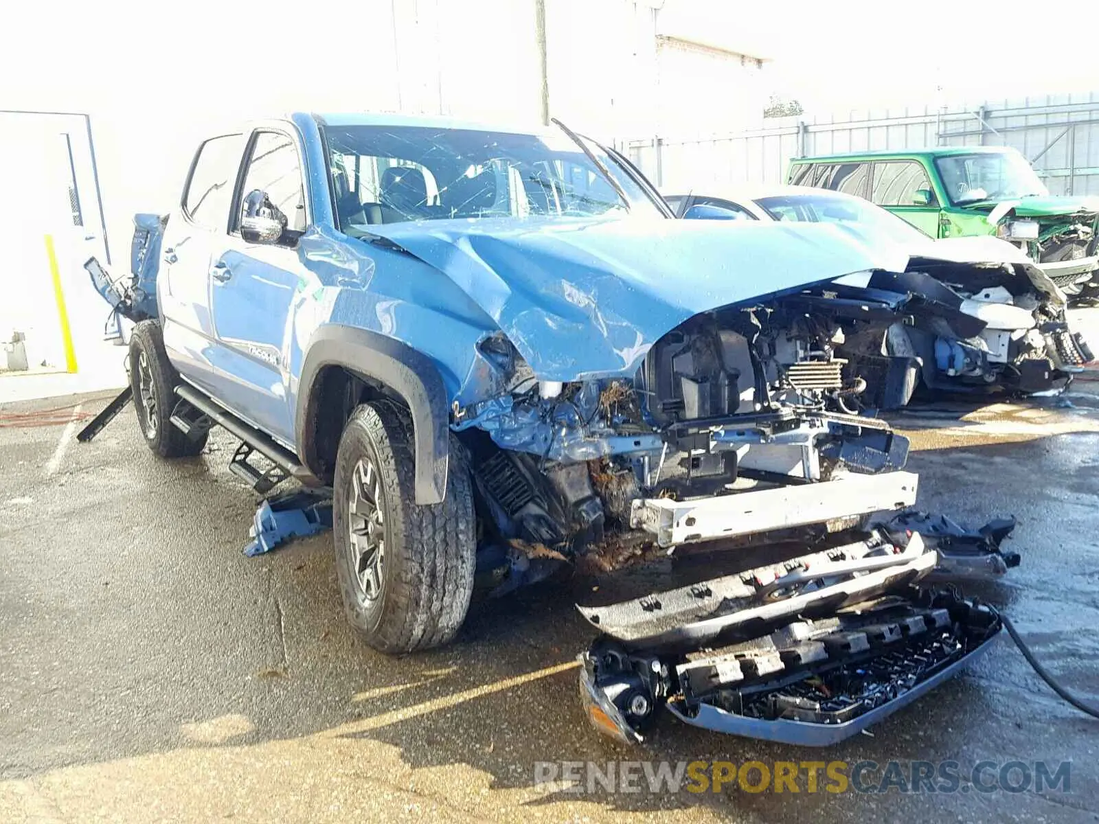 1 fotografías del automóvil dañado 3TMCZ5AN5KM199220 TOYOTA TACOMA DOU 2019