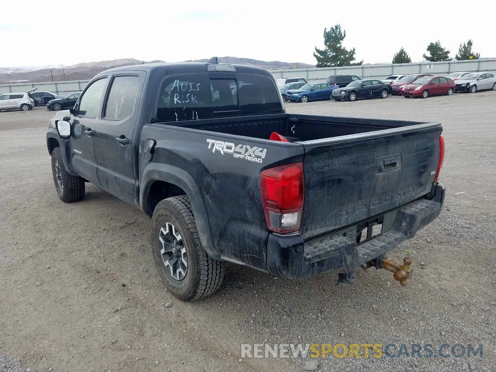 3 fotografías del automóvil dañado 3TMCZ5AN7KM214493 TOYOTA TACOMA DOU 2019