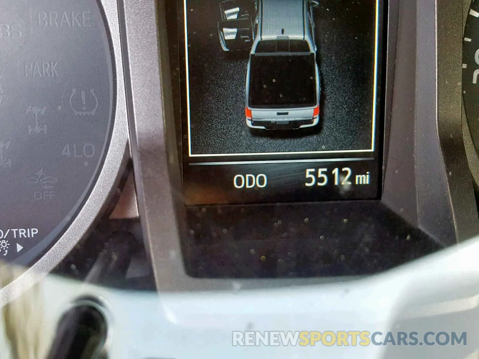 8 fotografías del automóvil dañado 3TMCZ5AN9KM195428 TOYOTA TACOMA DOU 2019