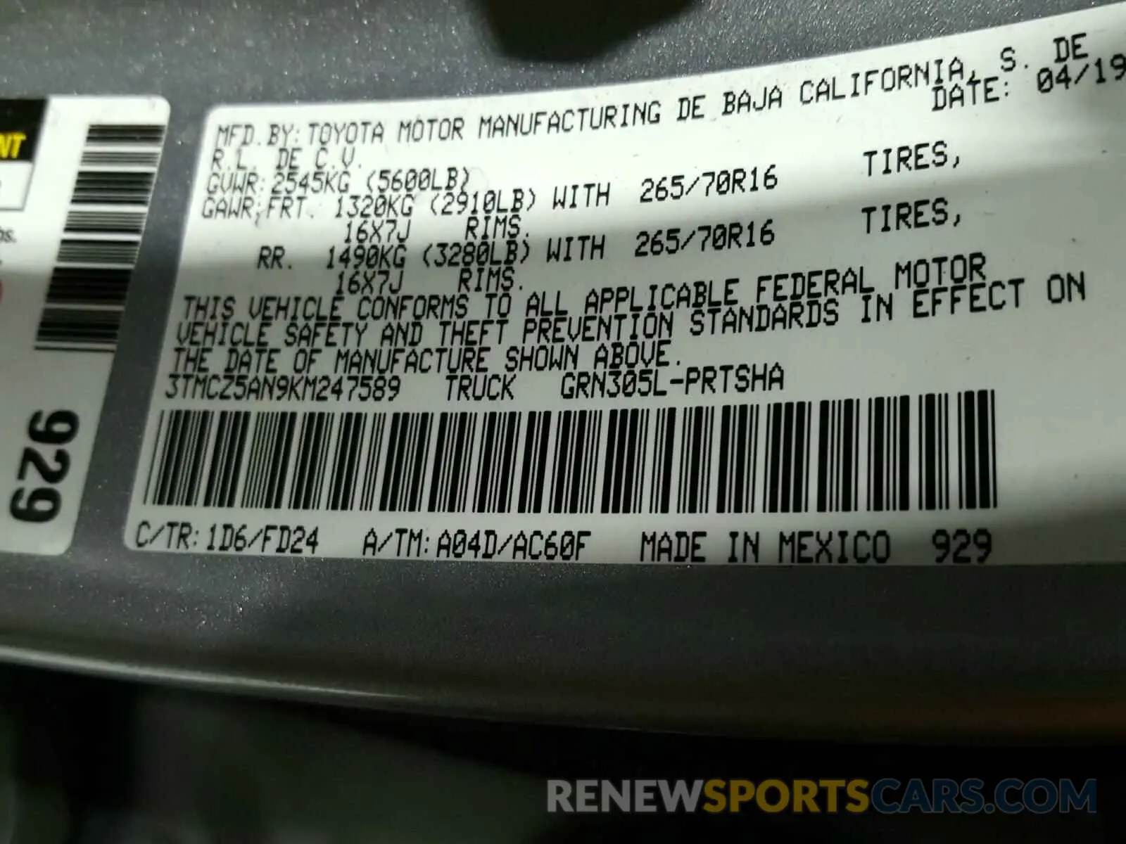 10 fotografías del automóvil dañado 3TMCZ5AN9KM247589 TOYOTA TACOMA DOU 2019
