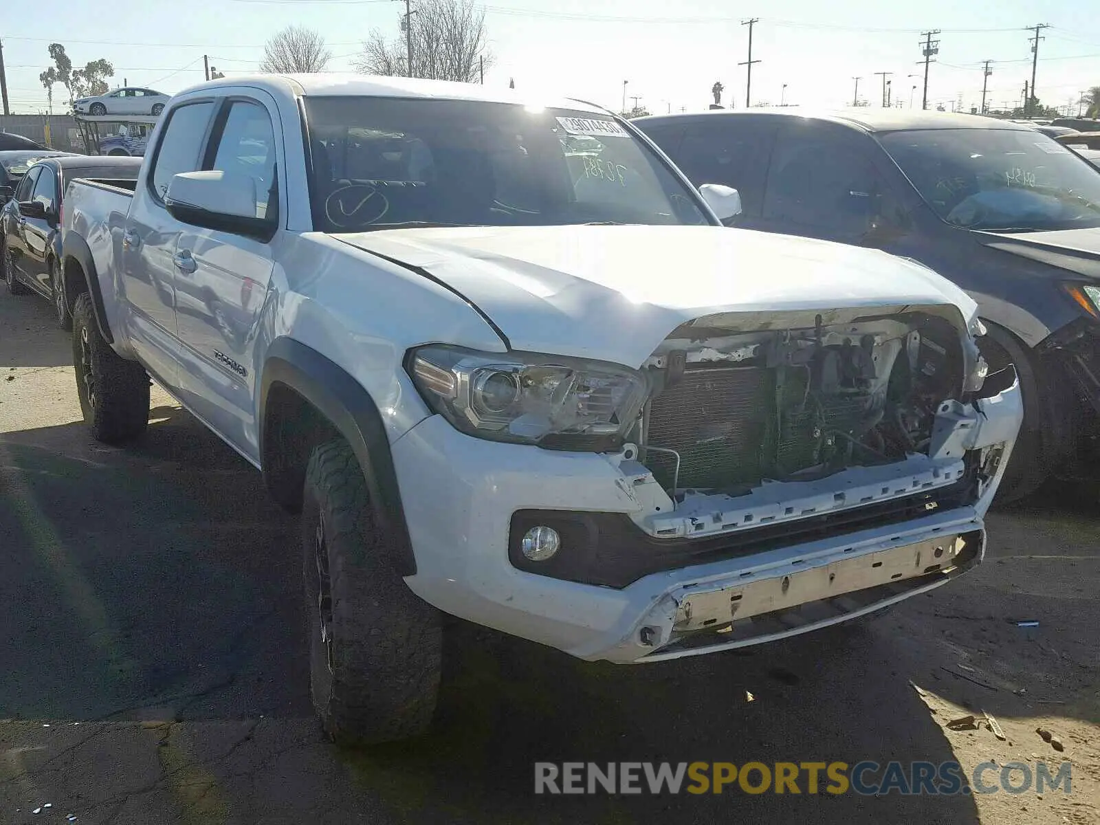 1 fotografías del automóvil dañado 3TMDZ5BN8HM028957 TOYOTA TACOMA DOU 2019