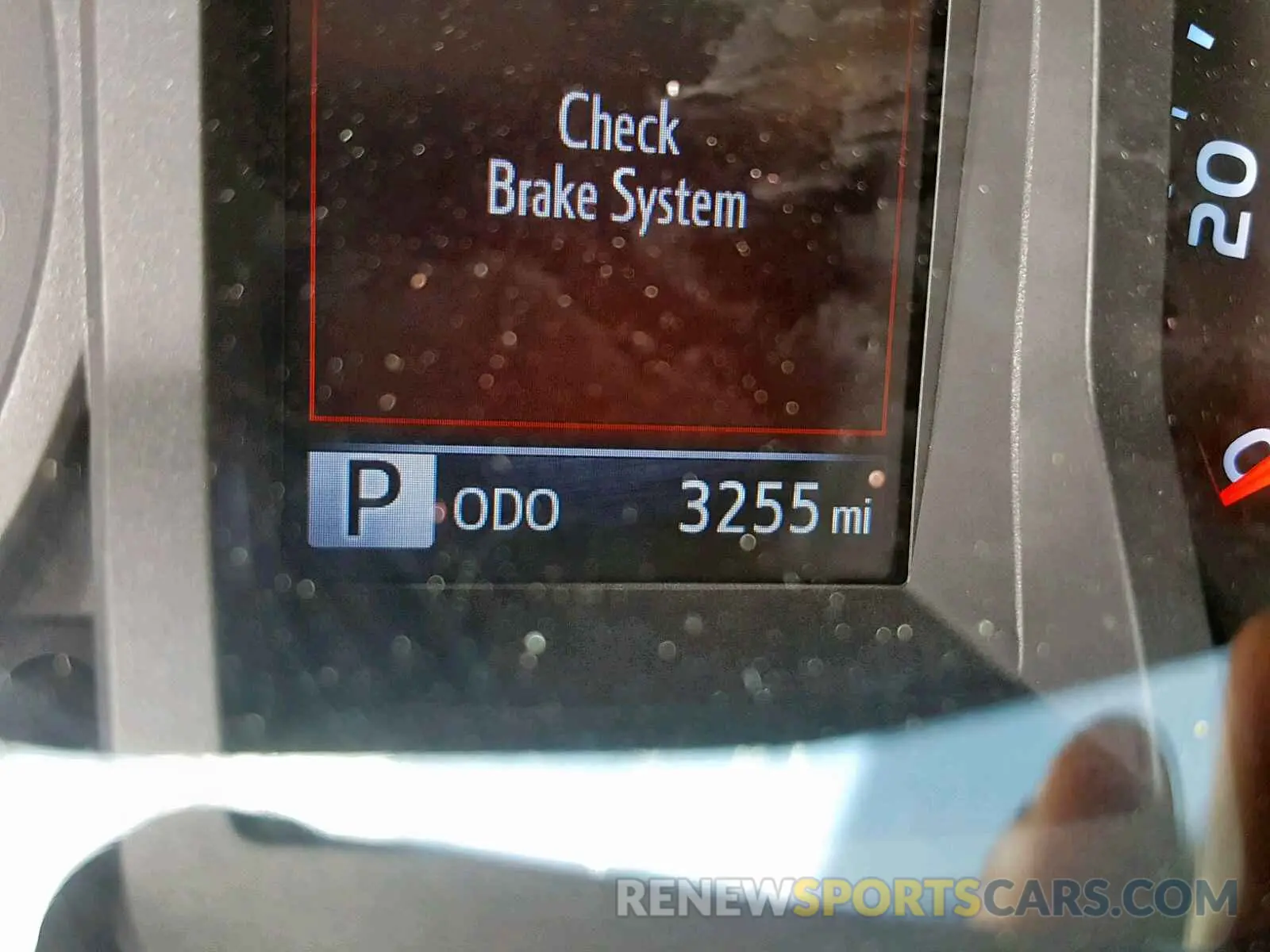 8 fotografías del automóvil dañado 5TFAX5GNXKX157916 TOYOTA TACOMA DOU 2019