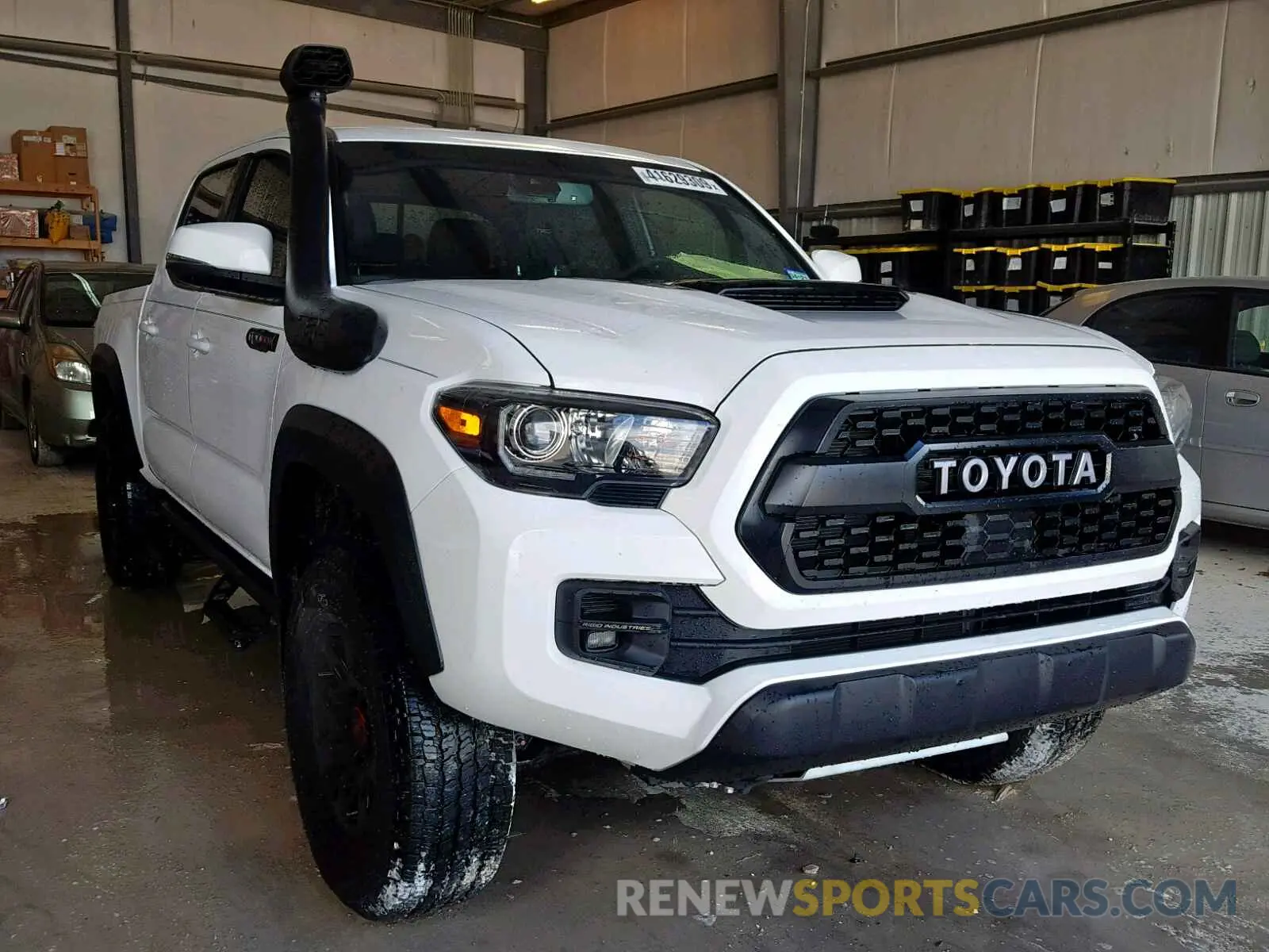 1 fotografías del automóvil dañado 5TFCZ5AN1KX175085 TOYOTA TACOMA DOU 2019