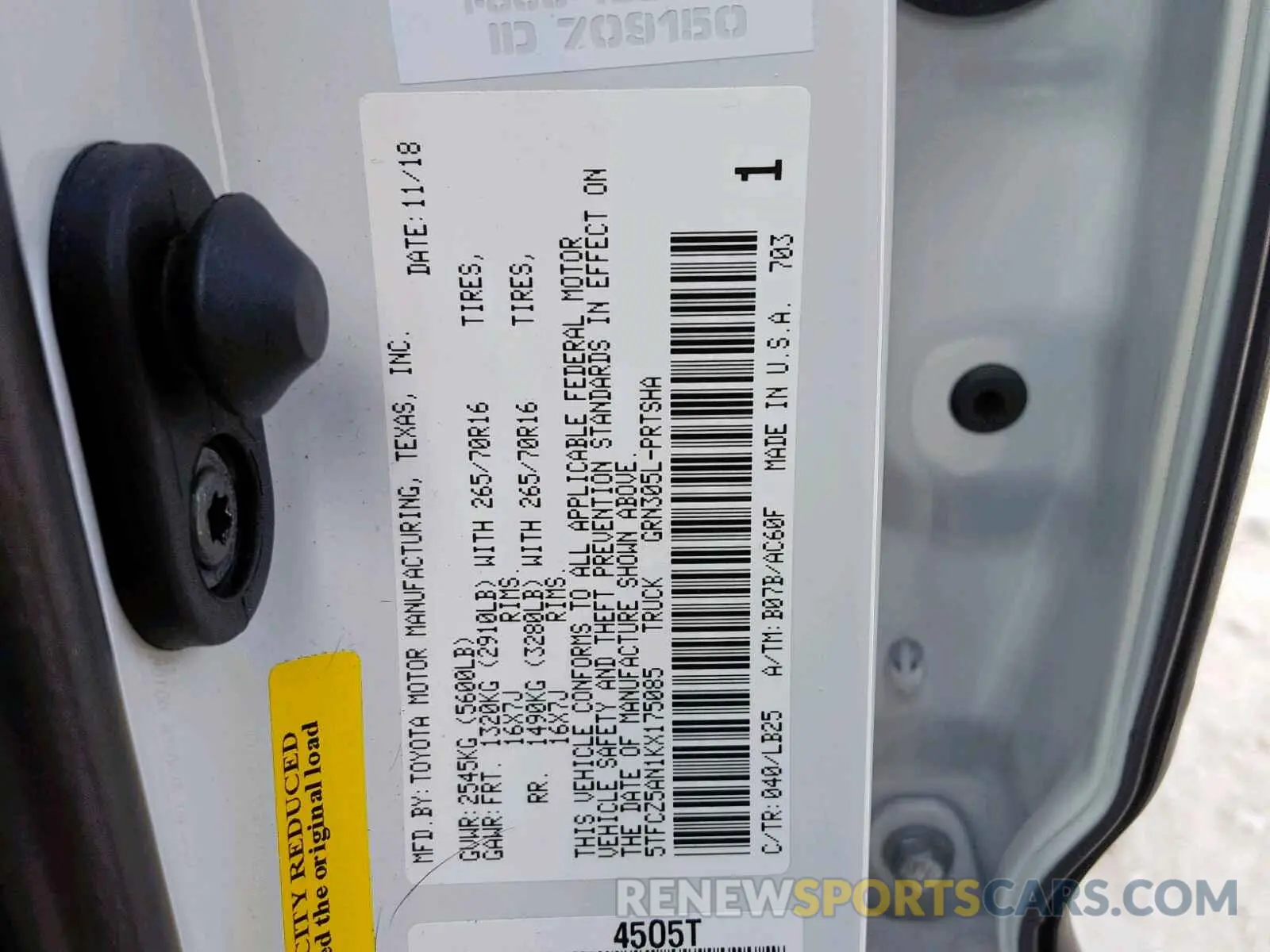 10 fotografías del automóvil dañado 5TFCZ5AN1KX175085 TOYOTA TACOMA DOU 2019
