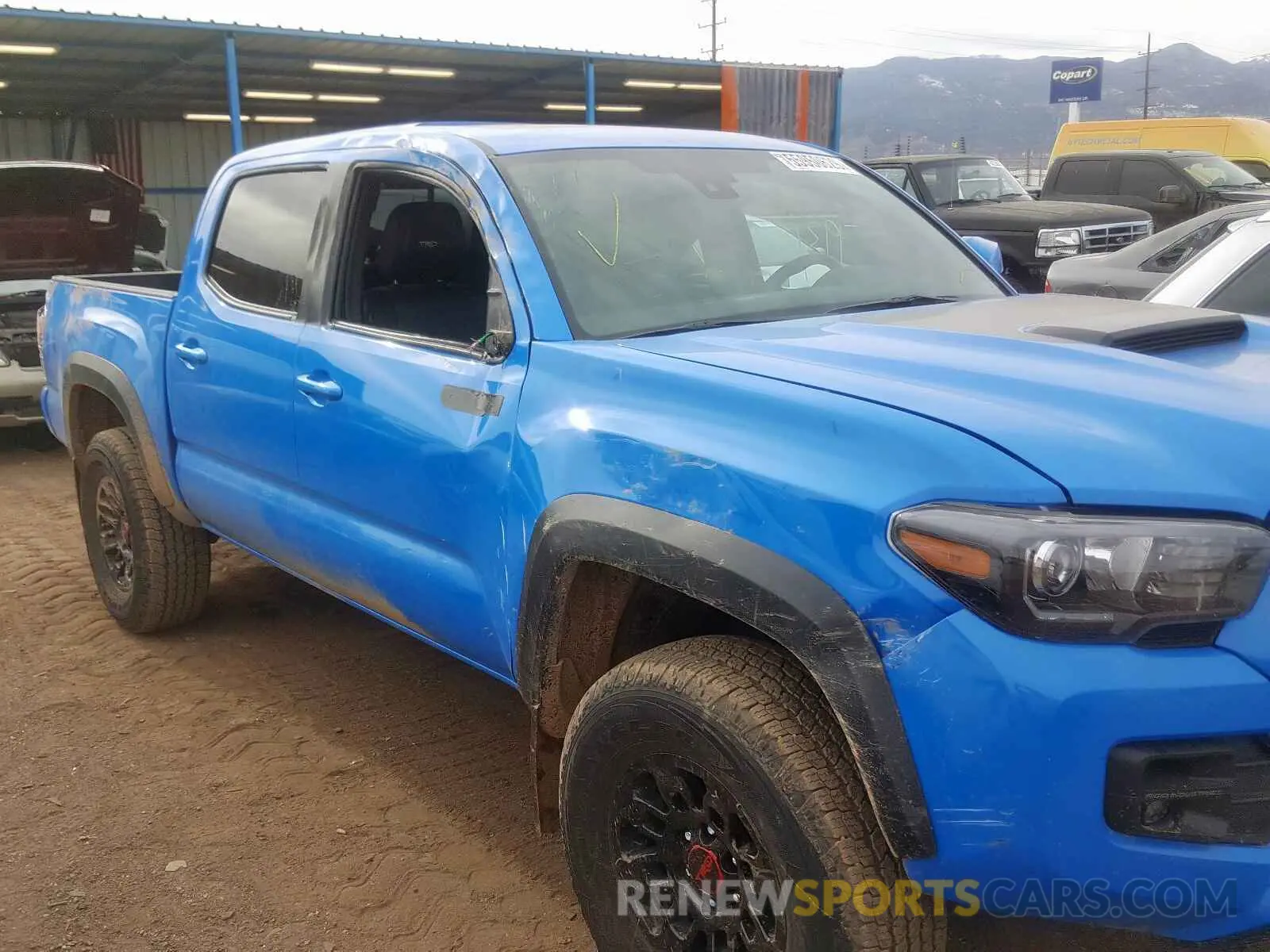 9 fotografías del automóvil dañado 5TFCZ5AN7KX199293 TOYOTA TACOMA DOU 2019