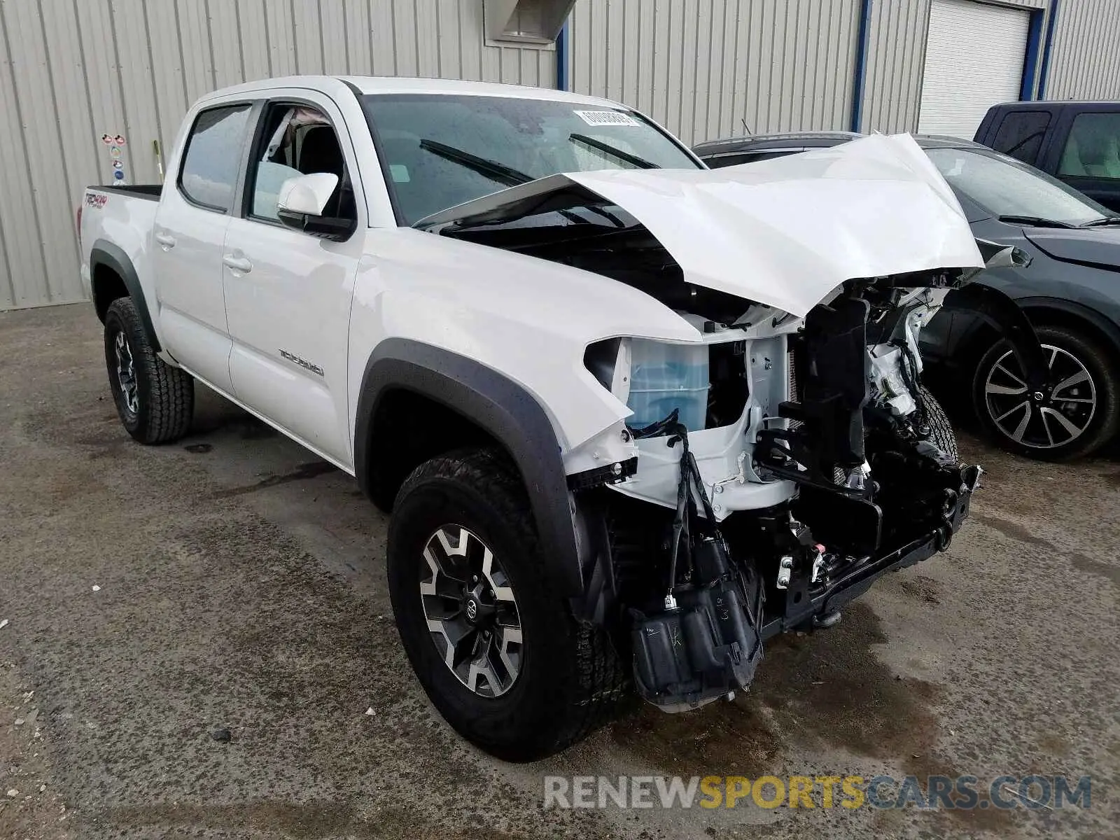 1 fotografías del automóvil dañado 5TFCZ5ANXKX169897 TOYOTA TACOMA DOU 2019